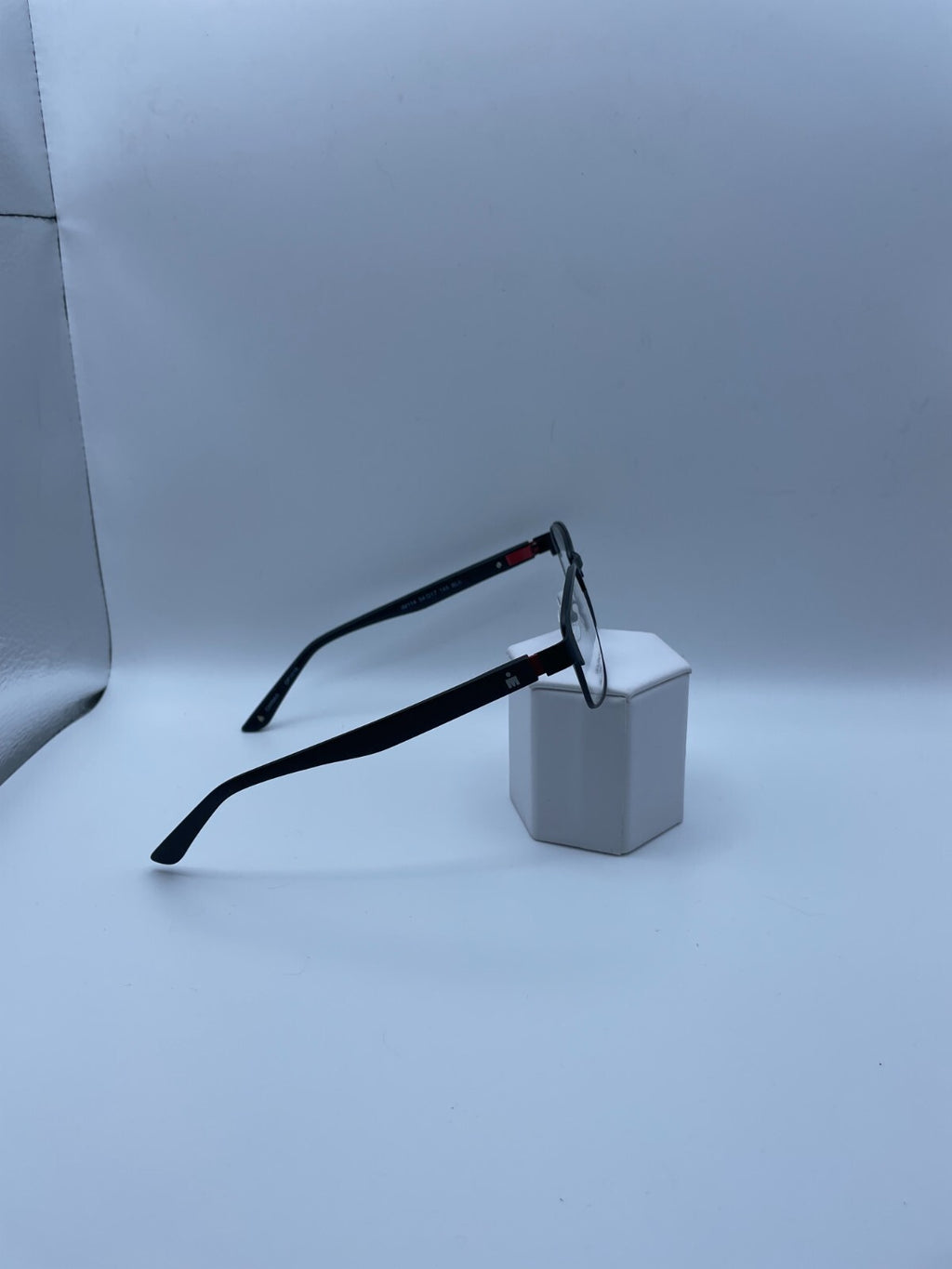 Ironman Brand IM114 Model 54 Eye Black NEW