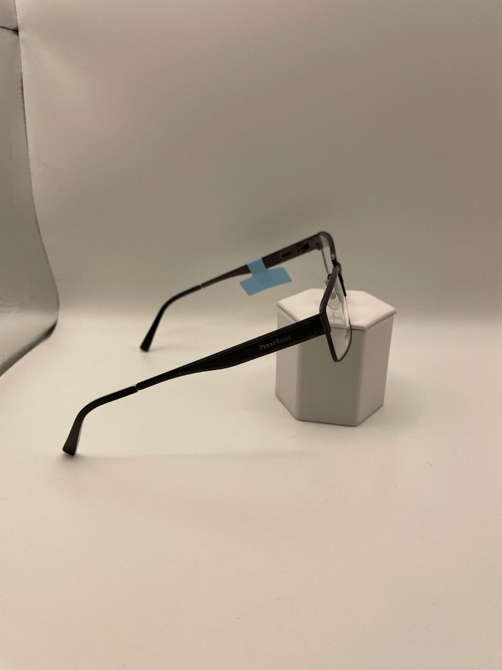 Perry Ellis Brand PE 314-3 Model 55 Eye Black NEW