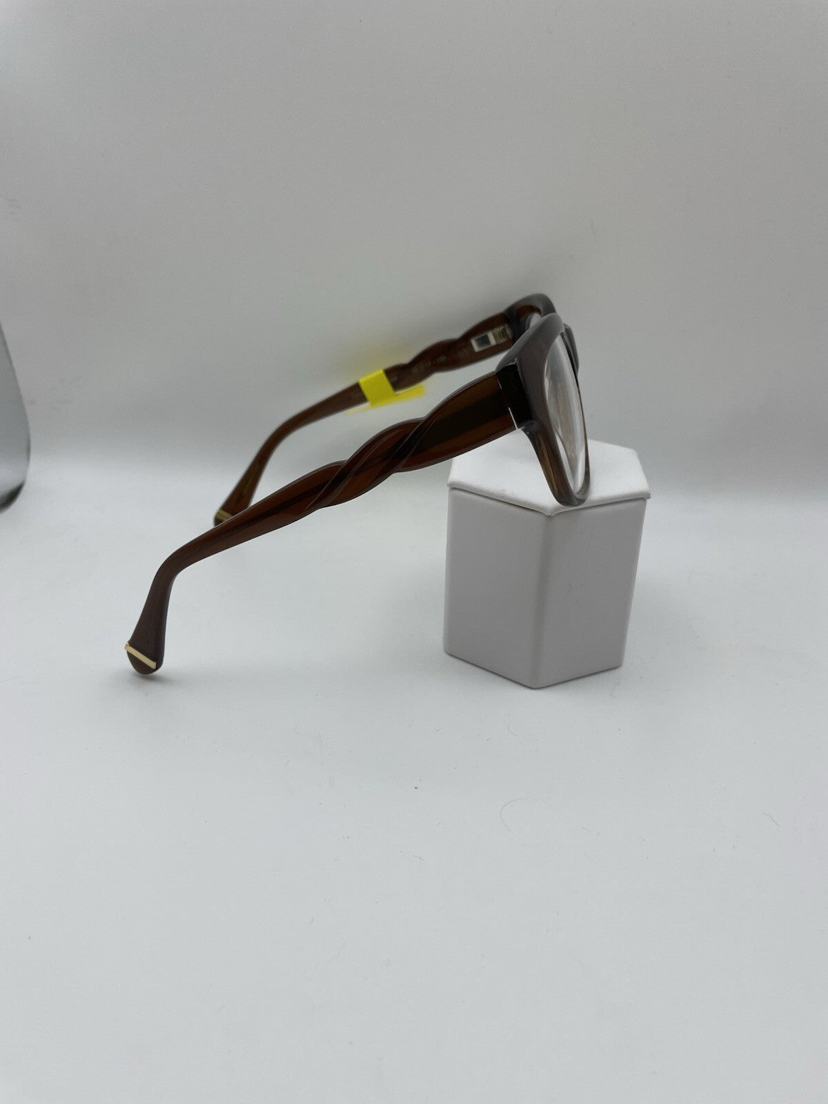 Zac Posen Brand Cassandra Model 52 Eye Amber NEW