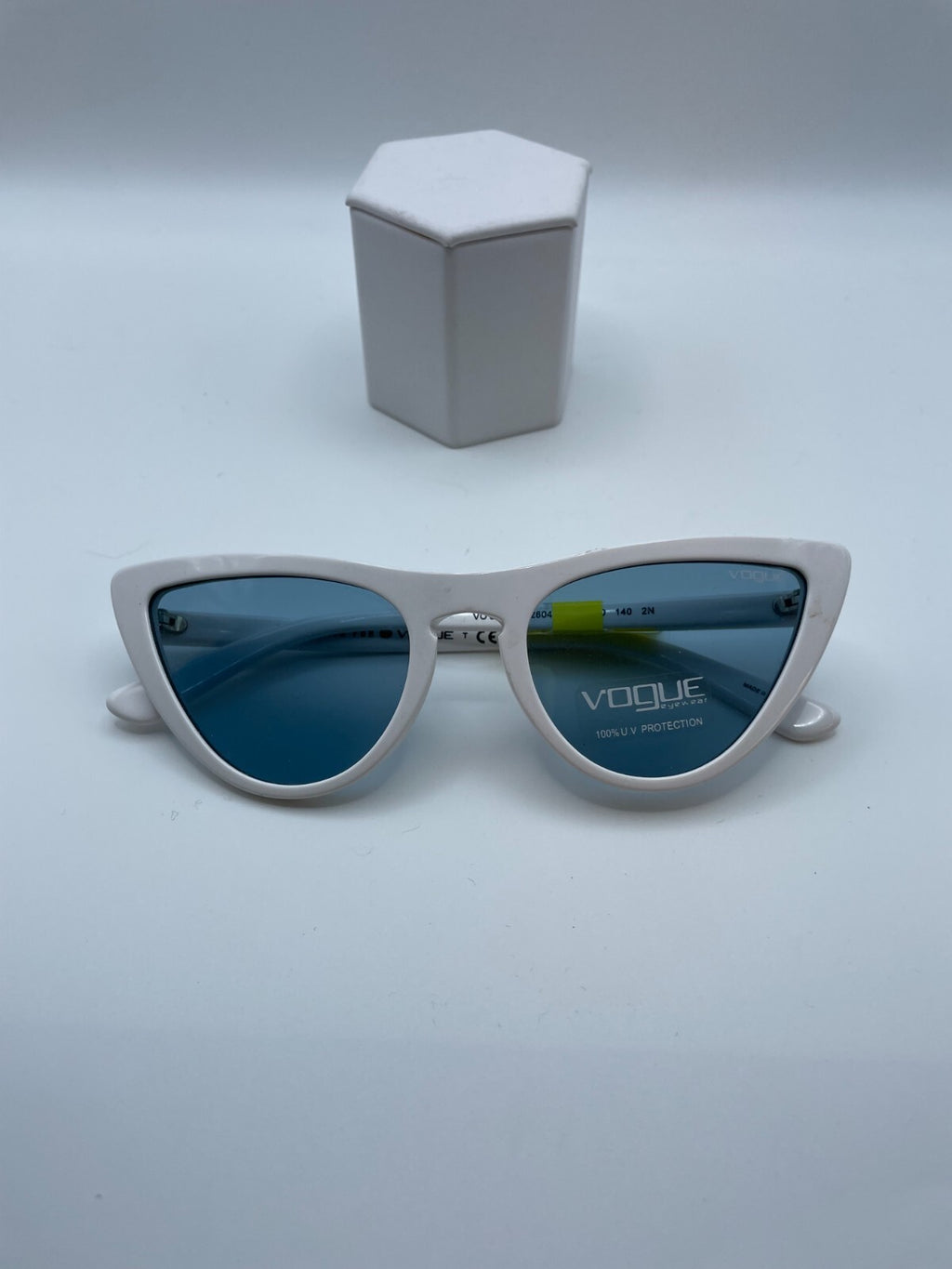 Vogue Brand VO 5211-S Model 54 Eye White NEW