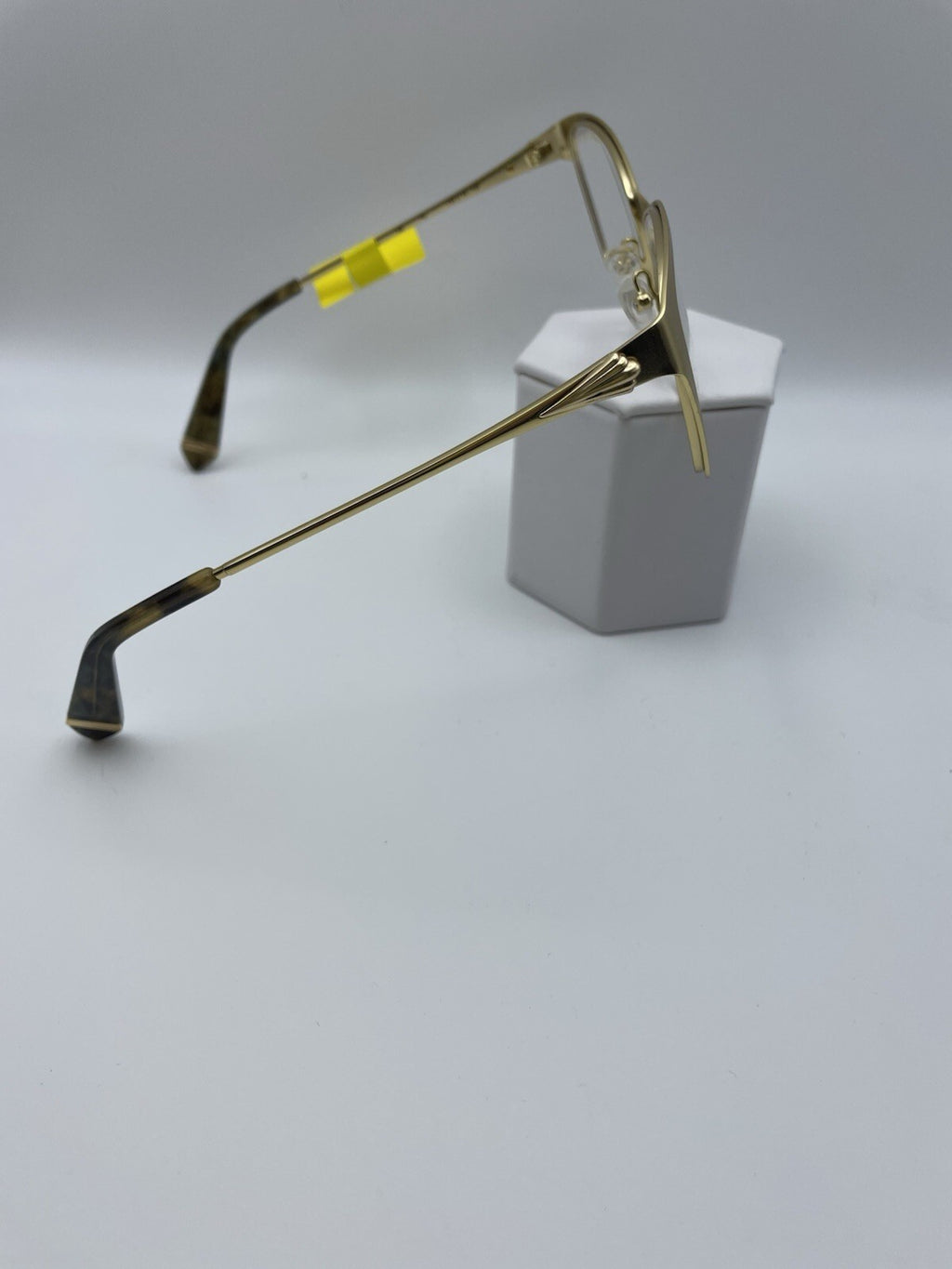 Zac Posen Brand Ida Model 53 Eye Yellow Gold NEW