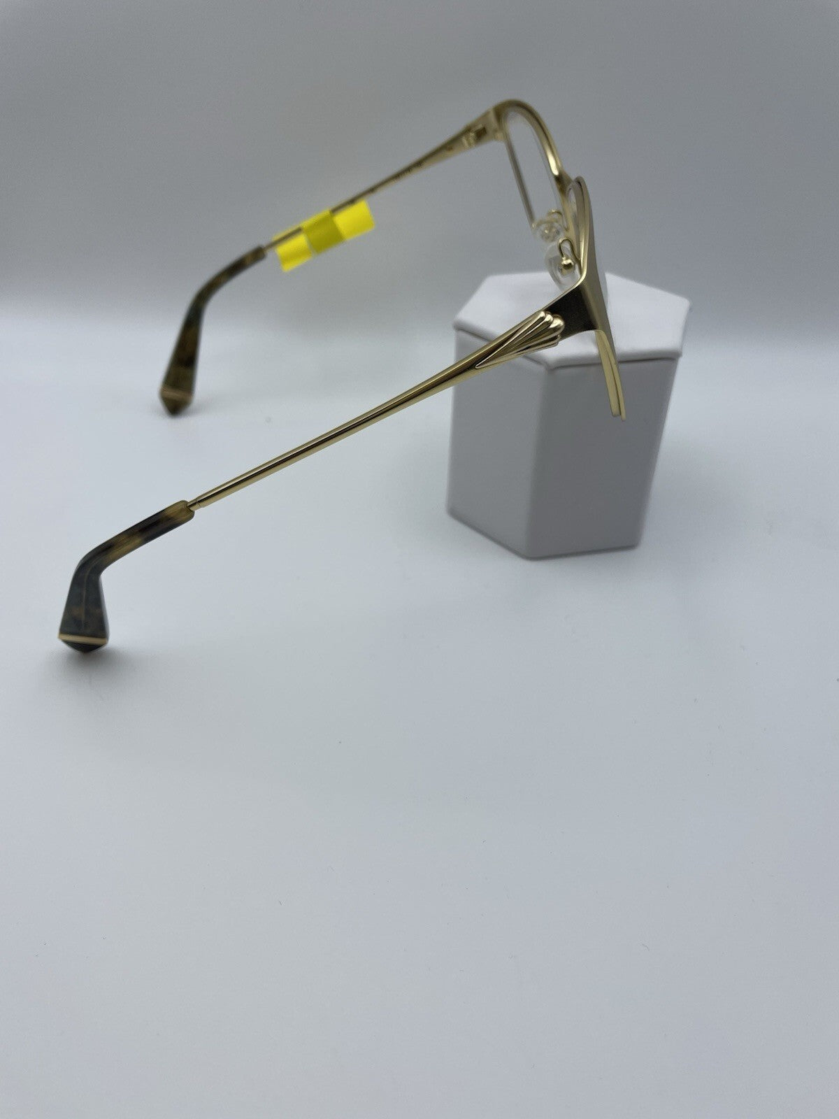 Zac Posen Brand Ida Model 53 Eye Yellow Gold NEW