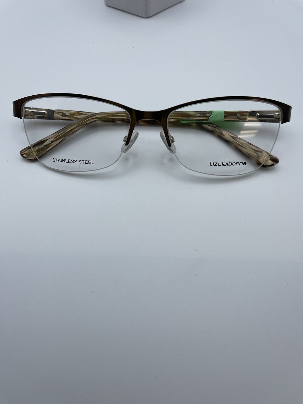 Liz Claiborne Brand L615 Model 55 Eye Brown NEW