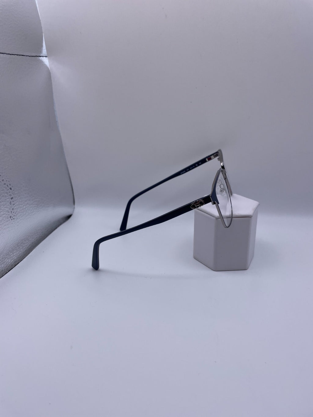 Salvatore Ferragamo Brand SF2225 Model 53 Eye Blue NEW