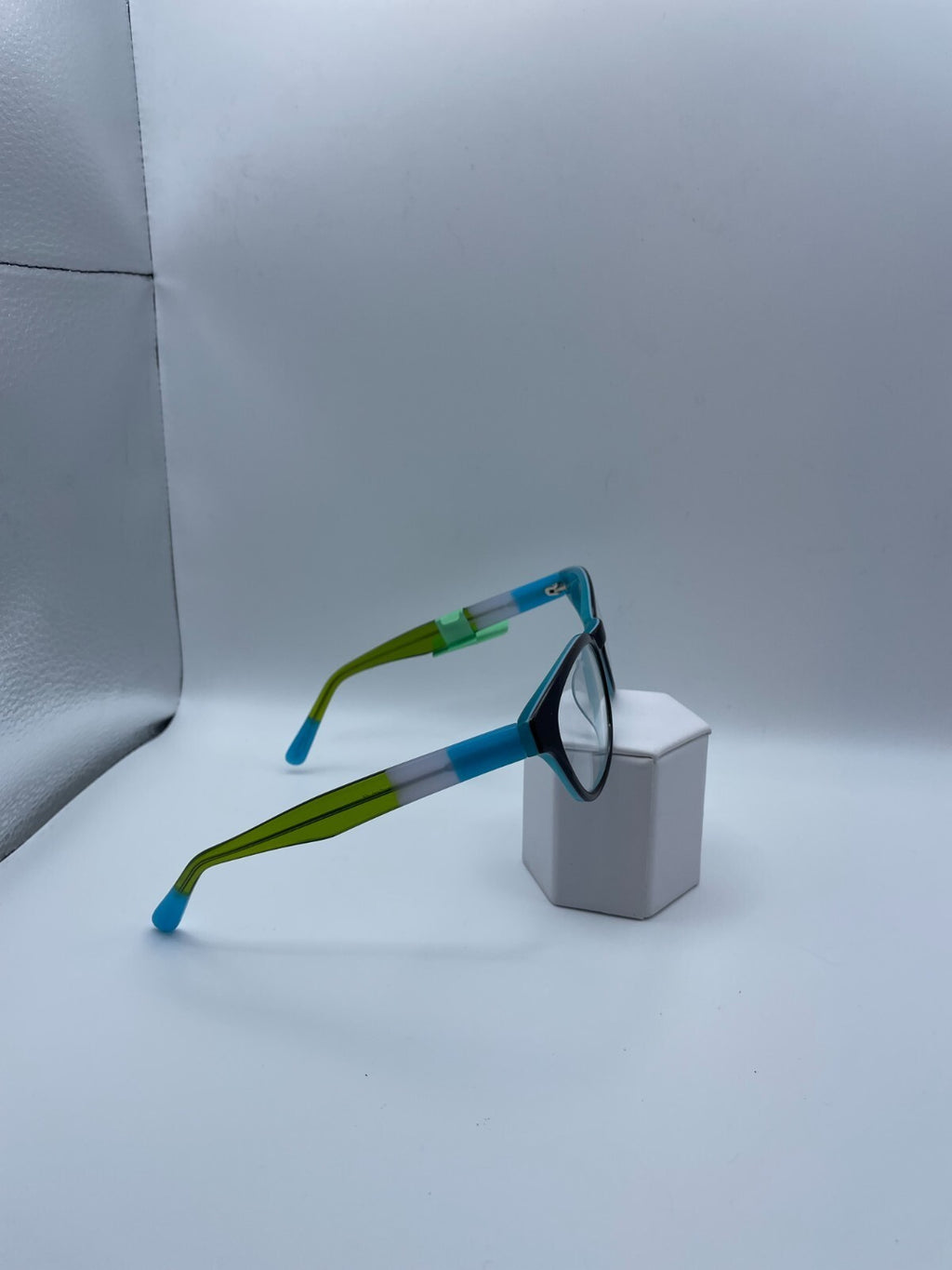 Rough Justice Brand Racey Cool Model 52 Eye Brown/Aqua NEW