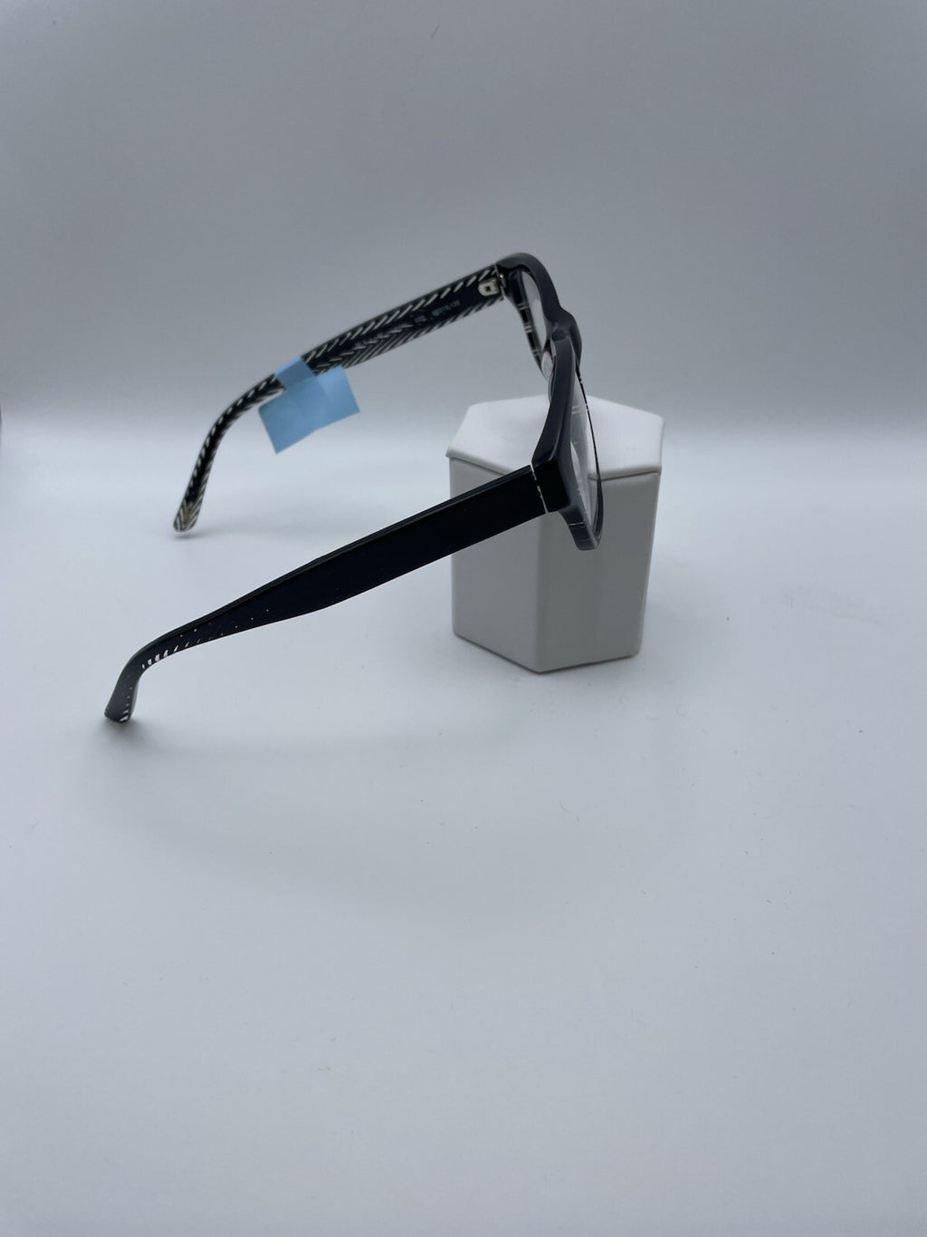 KLiiK Denmark Brand 499 Model 48 Eye Black NEW