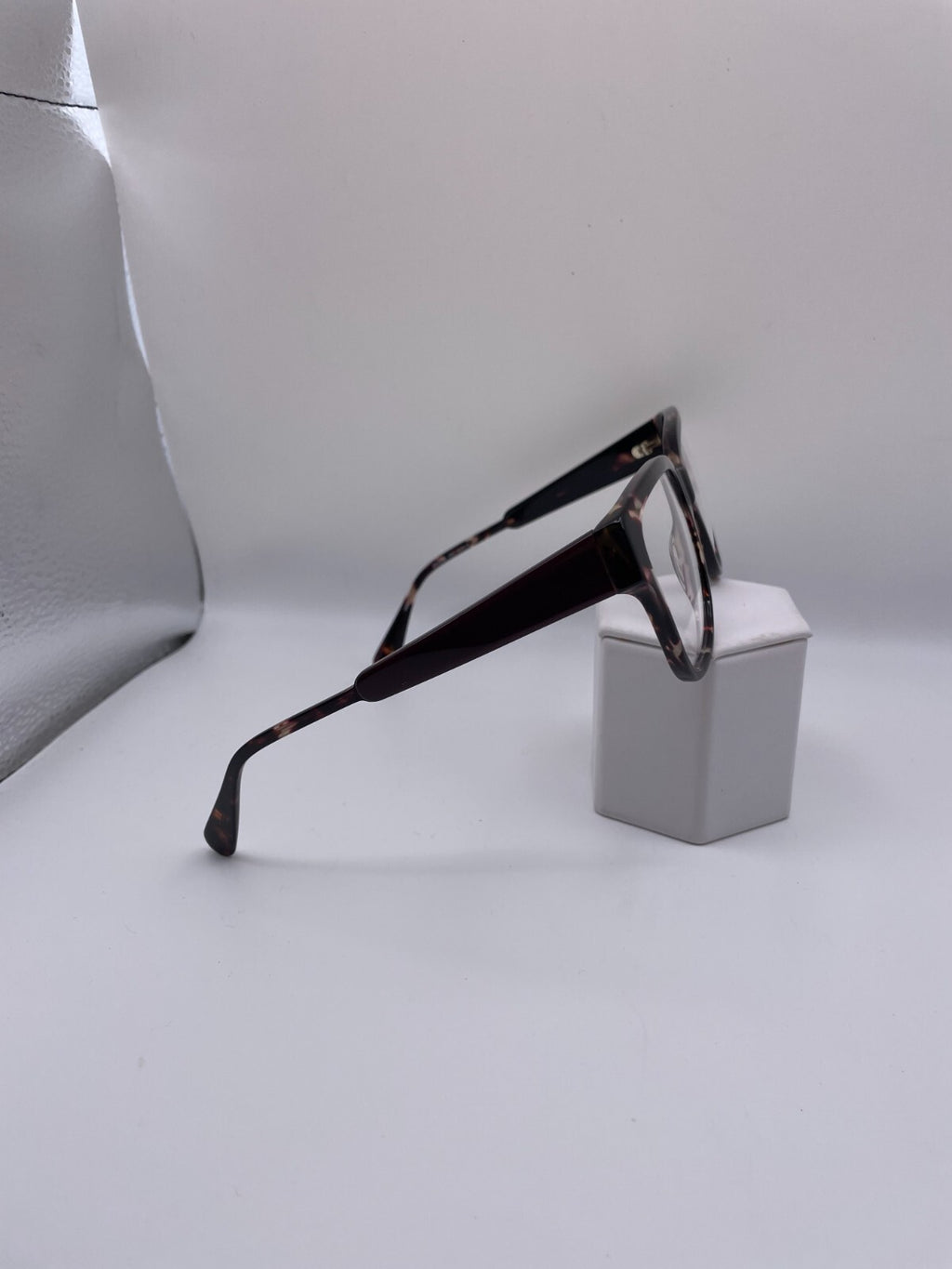 Max & Co Brand MO5048 Model 54 Eye Violet/Havana NEW
