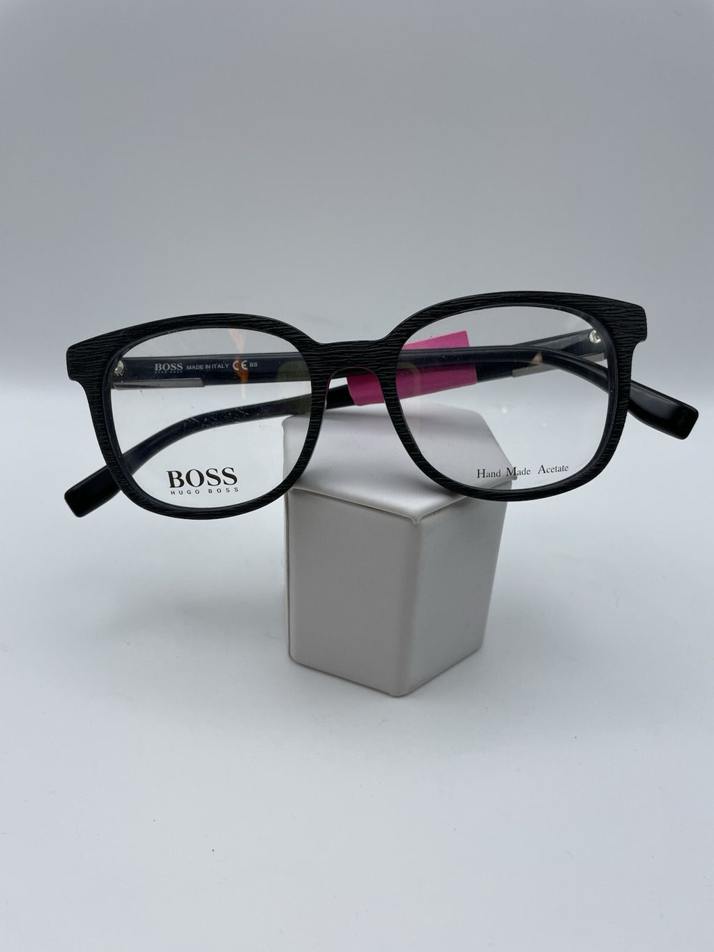 HUGO BOSS Brand BOSS 0642 Model 52 Eye Black NEW