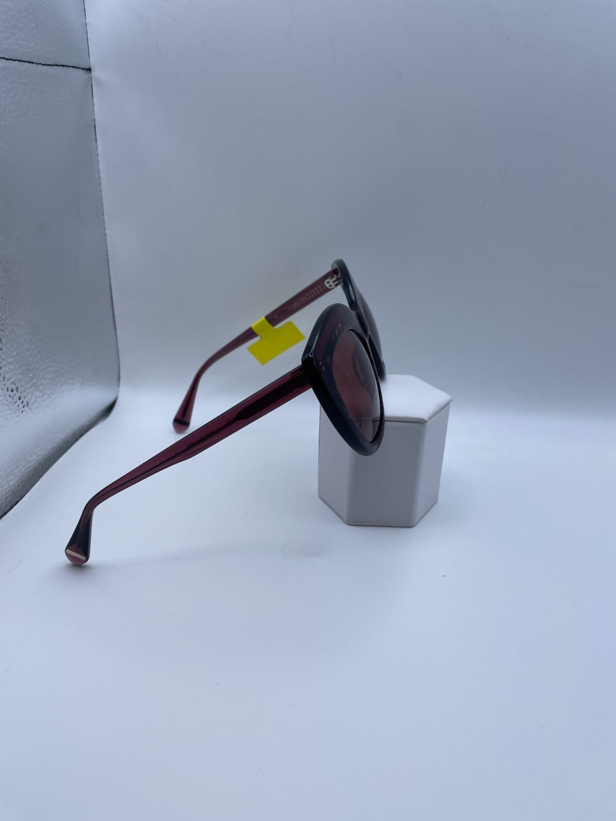 Zac Posen Brand Yasmine Model 53 Eye Plum NEW