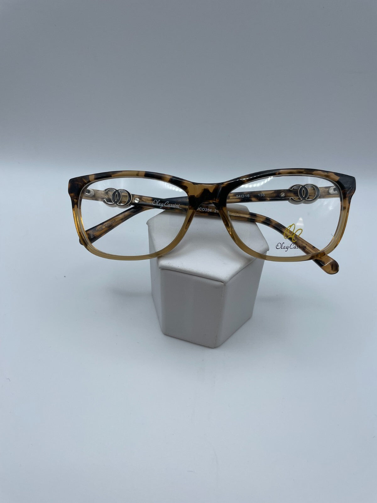 Oleg Cassini Brand OCO354 Model 54 Eye Tort NEW