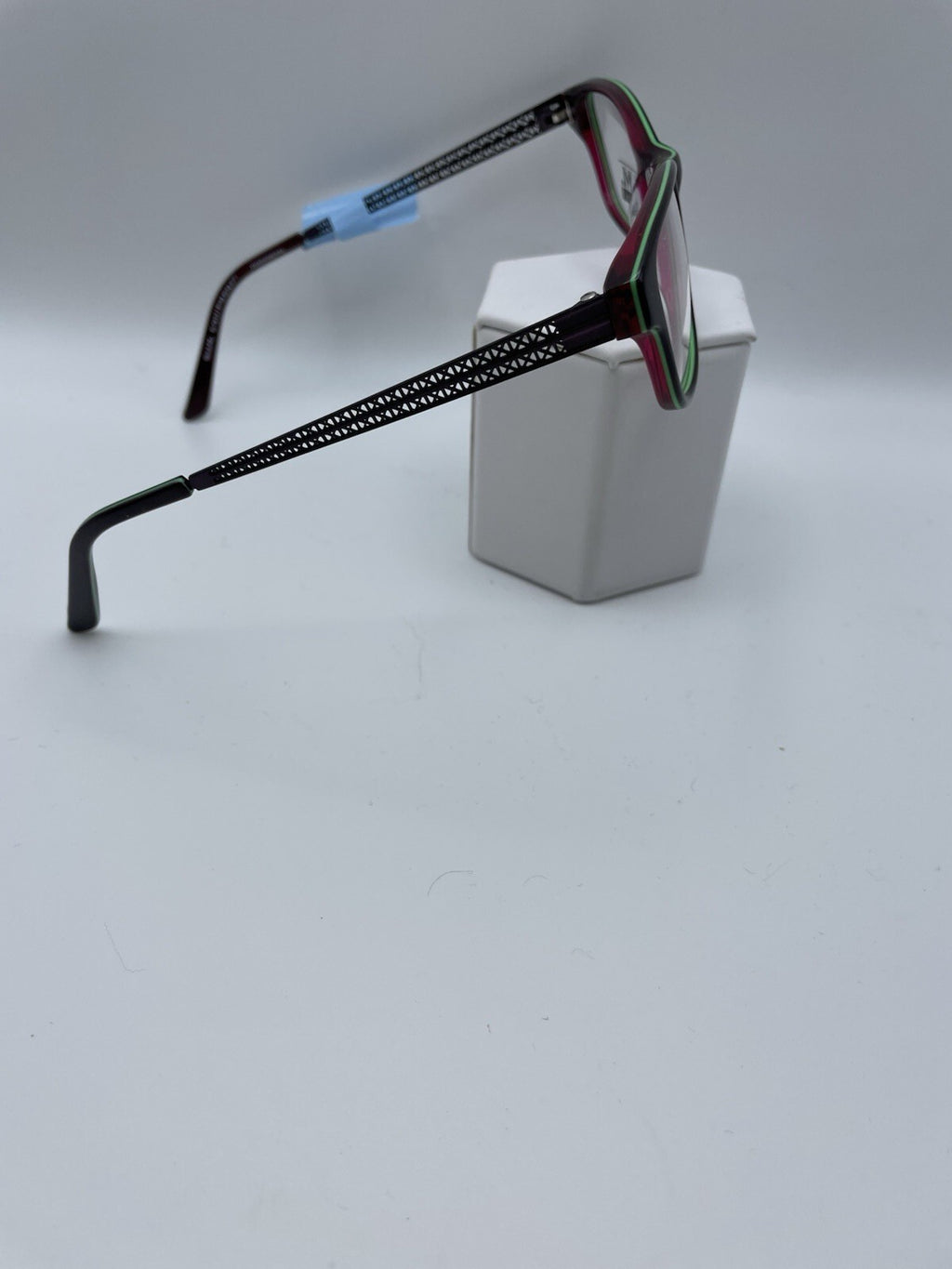 B.U.M. Equipment Brand Phenomenal Model 51 Eye Red/Green NEW