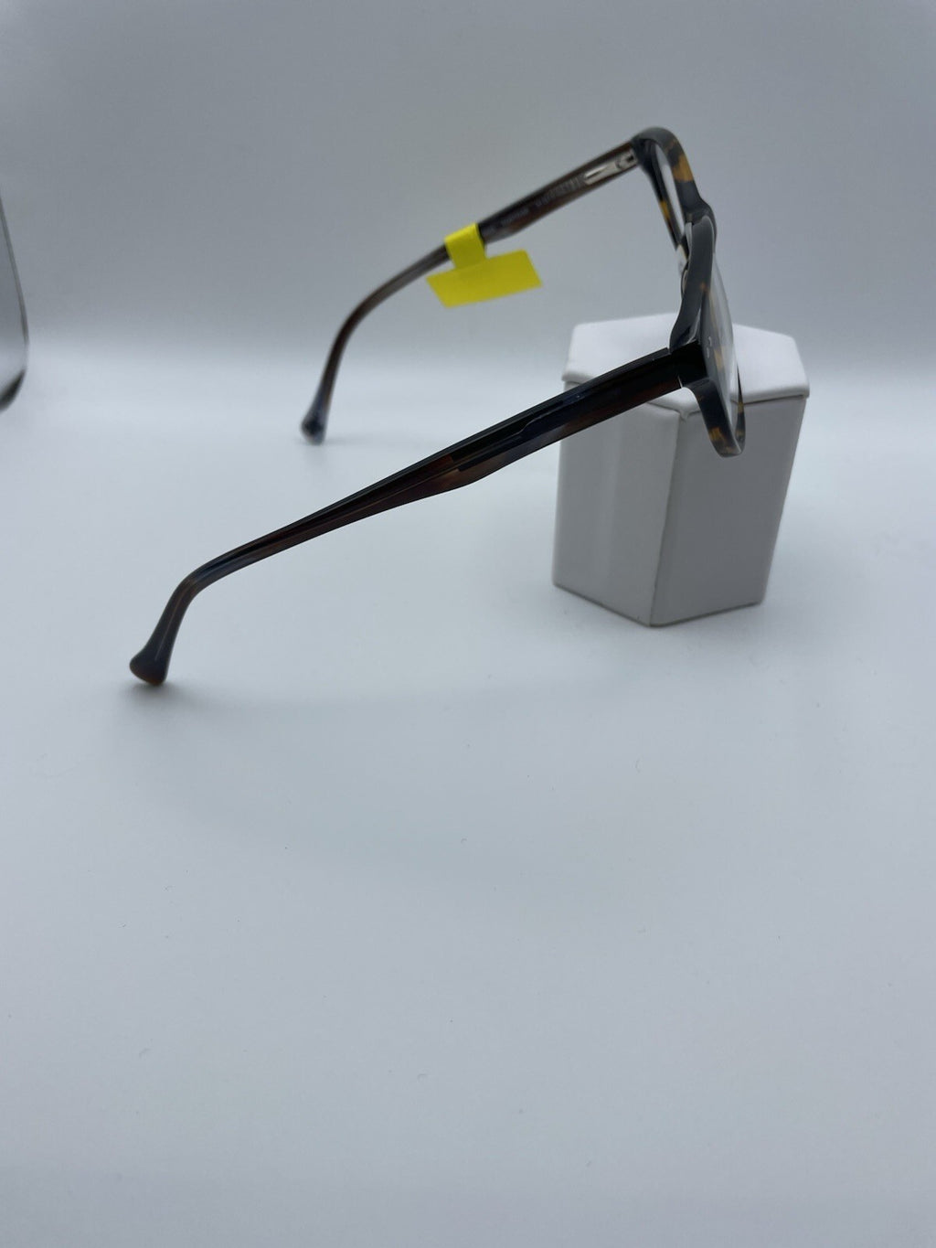 Lucky Brand D603 Model 51 Eye Tortoise NEW