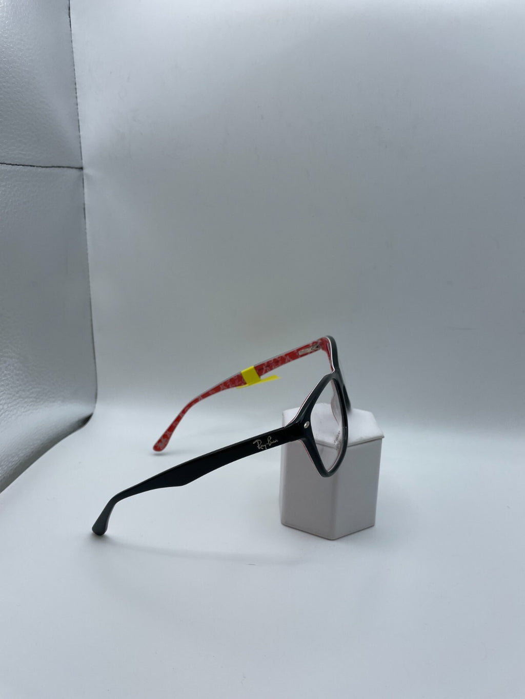 Ray-Ban Brand RB 5228 Model 55 Eye Black NEW