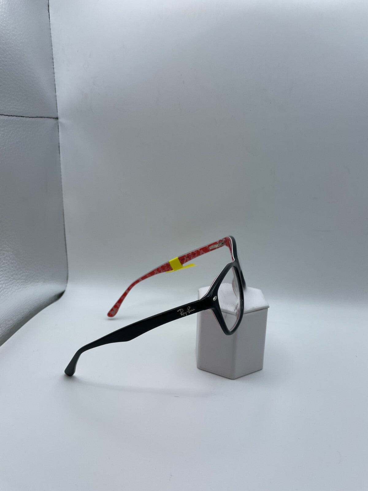 Ray-Ban Brand RB 5228 Model 55 Eye Black NEW