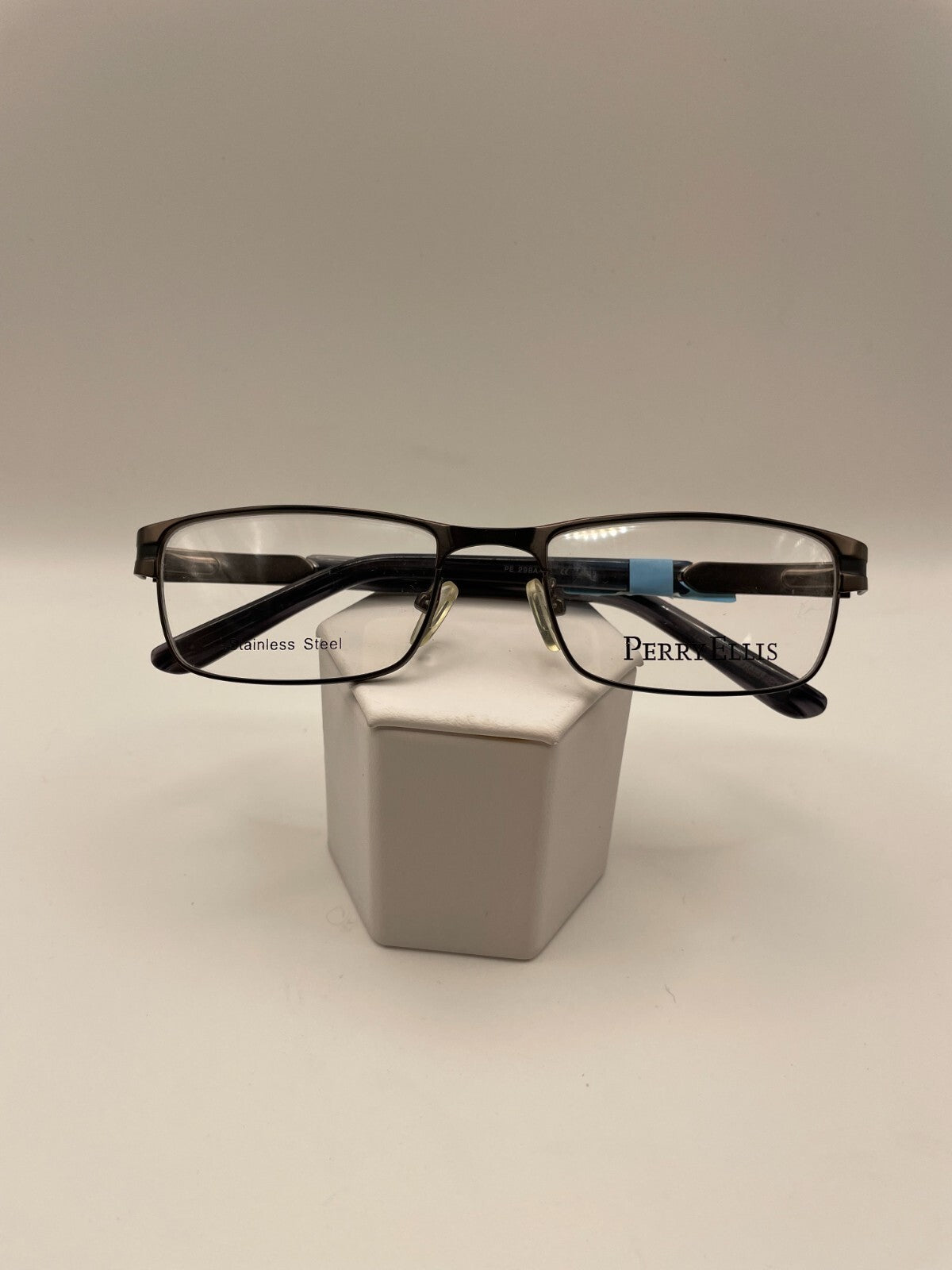 Perry Ellis Brand PE 298A-3 Model 52 Eye Brown NEW