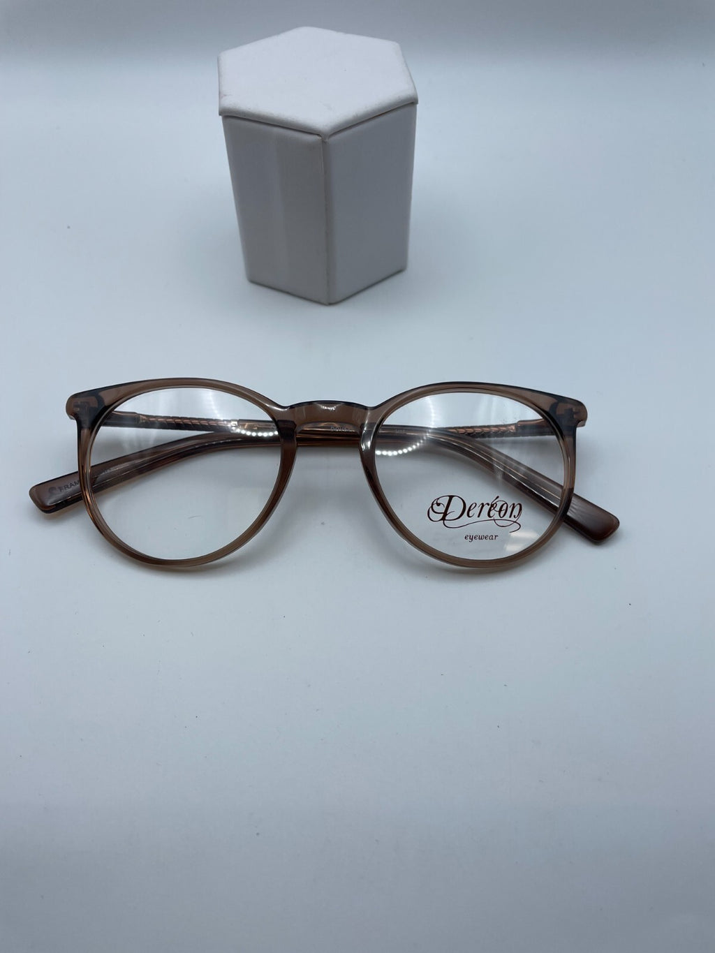 Dereon Brand DOV547 Model 49 Eye Brown NEW