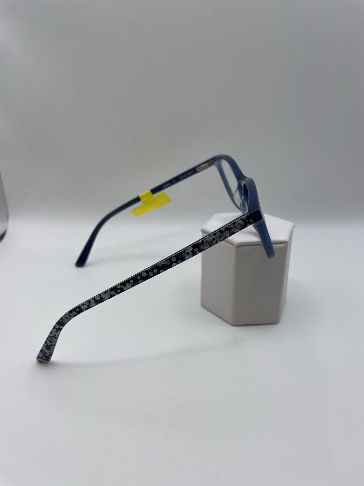 Isaac Mizrahi Brand IM30048 Model 53 Eye Blue NEW