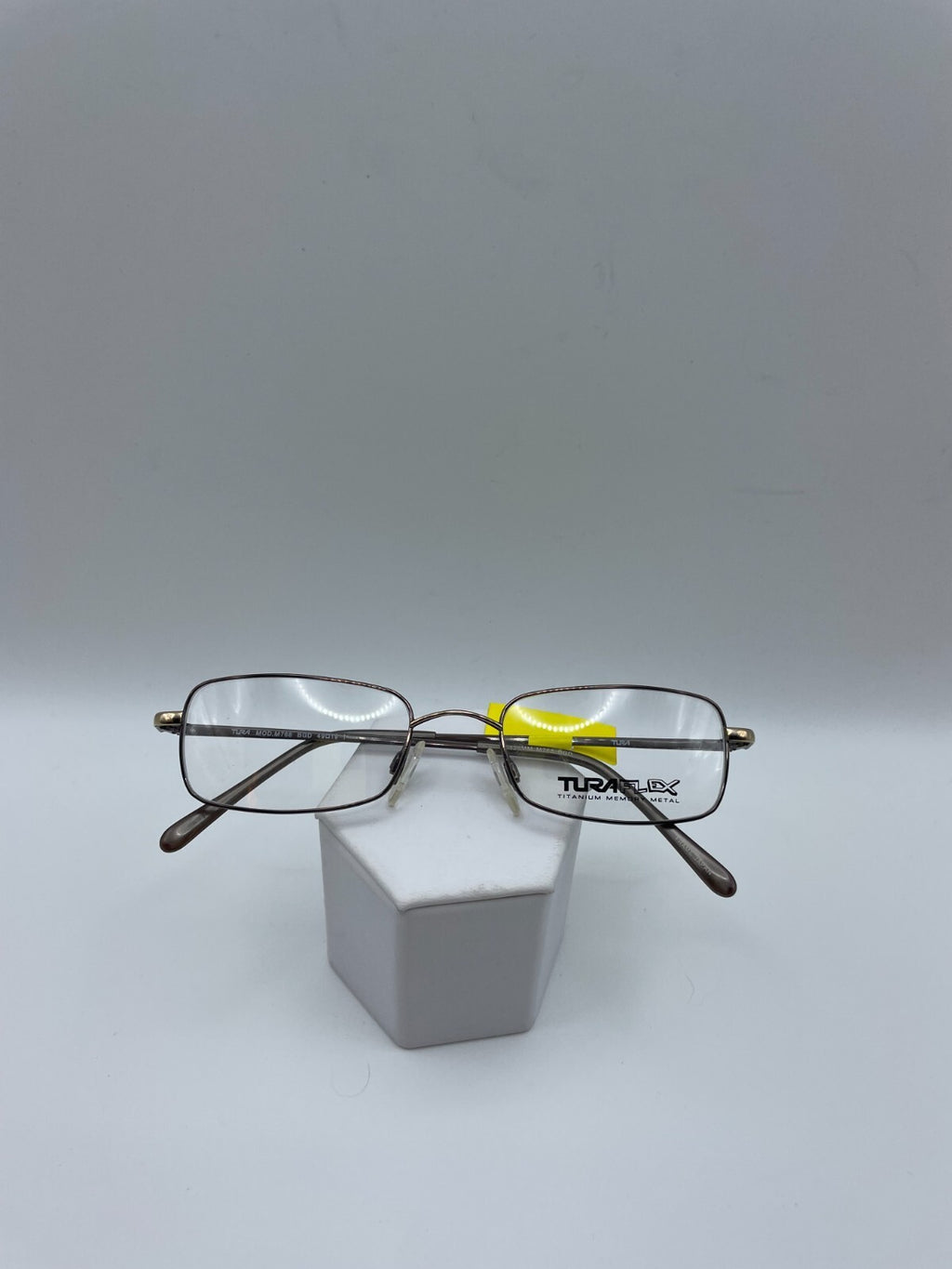 TuraFlex Titanium Memory Metal Brand M768 Model 49 Eye Brown/Gold NEW