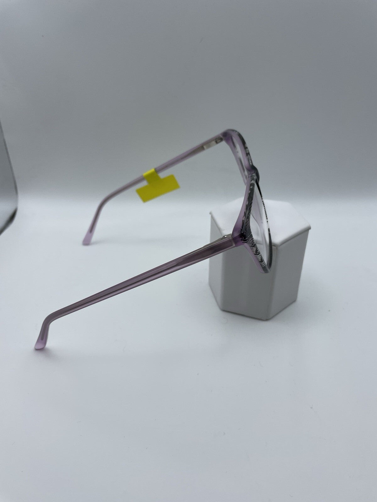 Wittnauer Brand Luann Model 54 Eye Lilac NEW