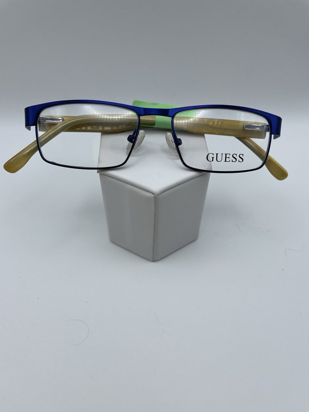 Guess Brand GU9105 Model 47 Eye Blue NEW