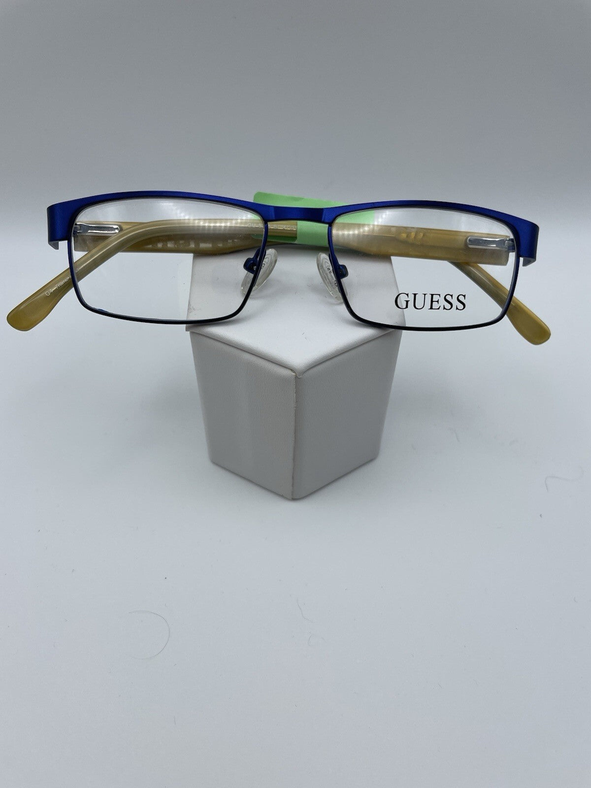 Guess Brand GU9105 Model 47 Eye Blue NEW