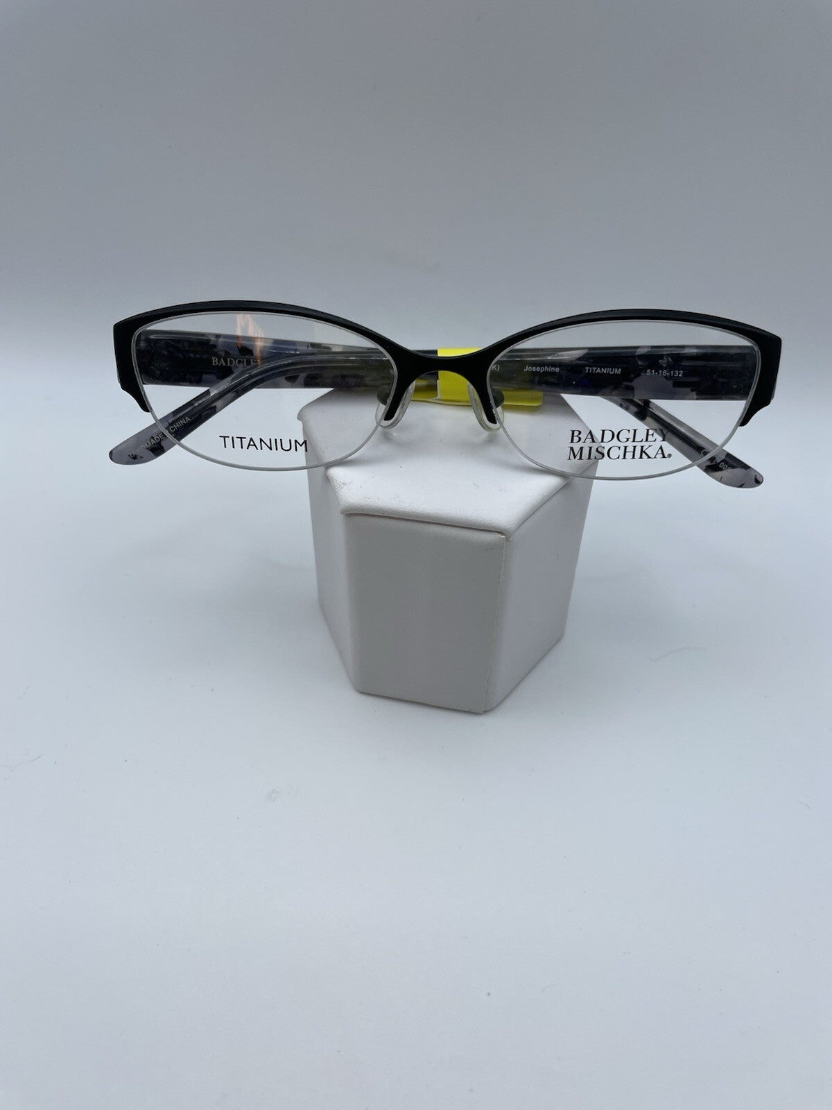 Badgley Mischka Brand Josephine Model 51 Eye Black NEW