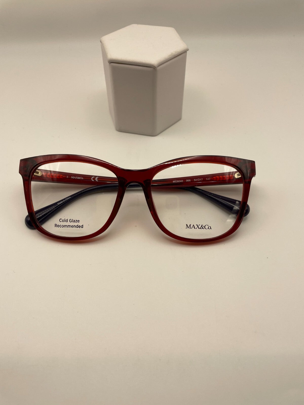 Max & Co Brand MO5040 Model 54 Eye Red NEW