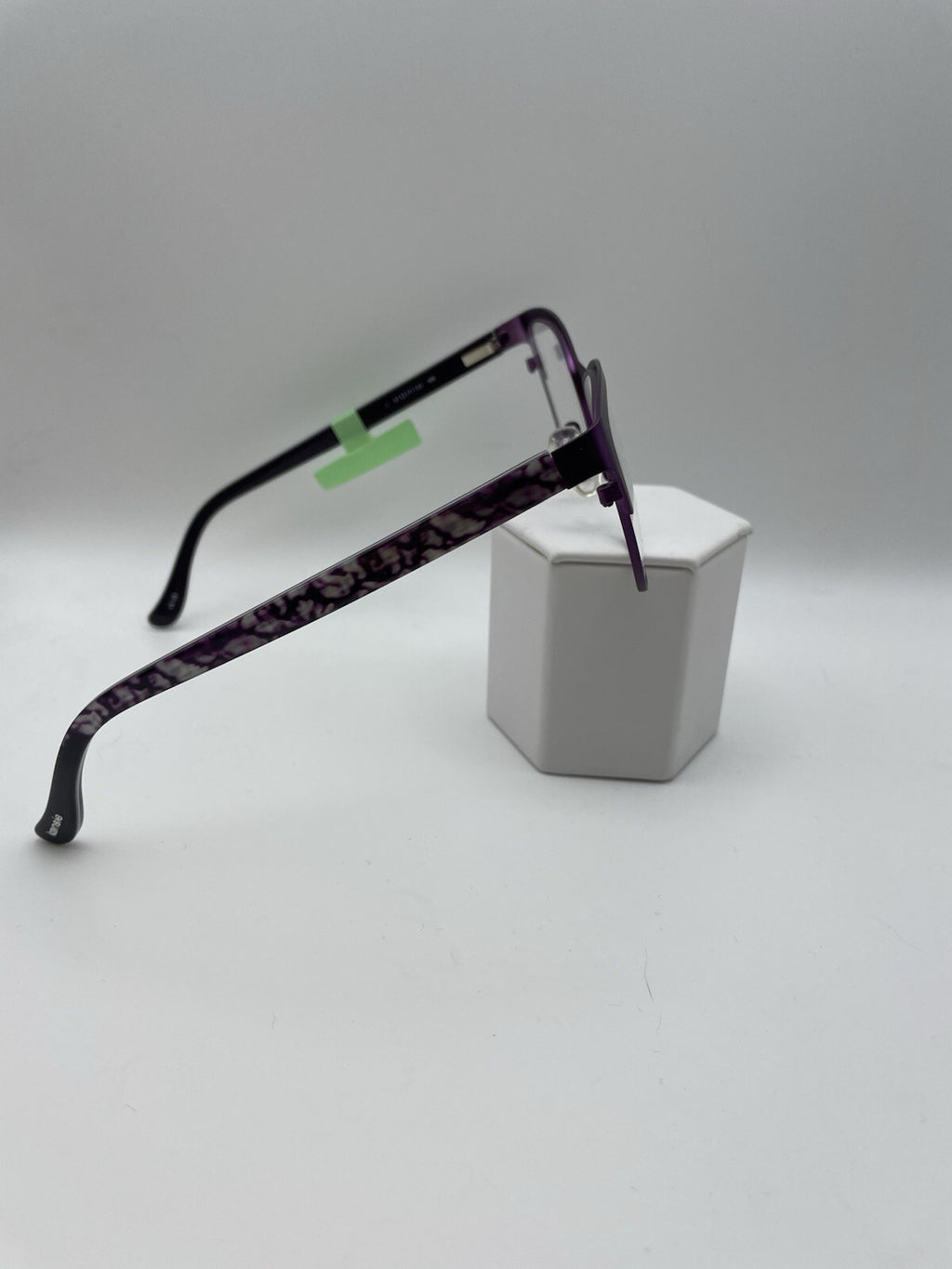 Kensie Brand Stunning Model 51 Eye Purple NEW