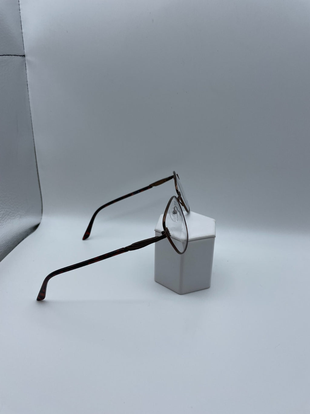 Modern Optical Brand Poetic Model 53 Eye Brown Tortoise NEW