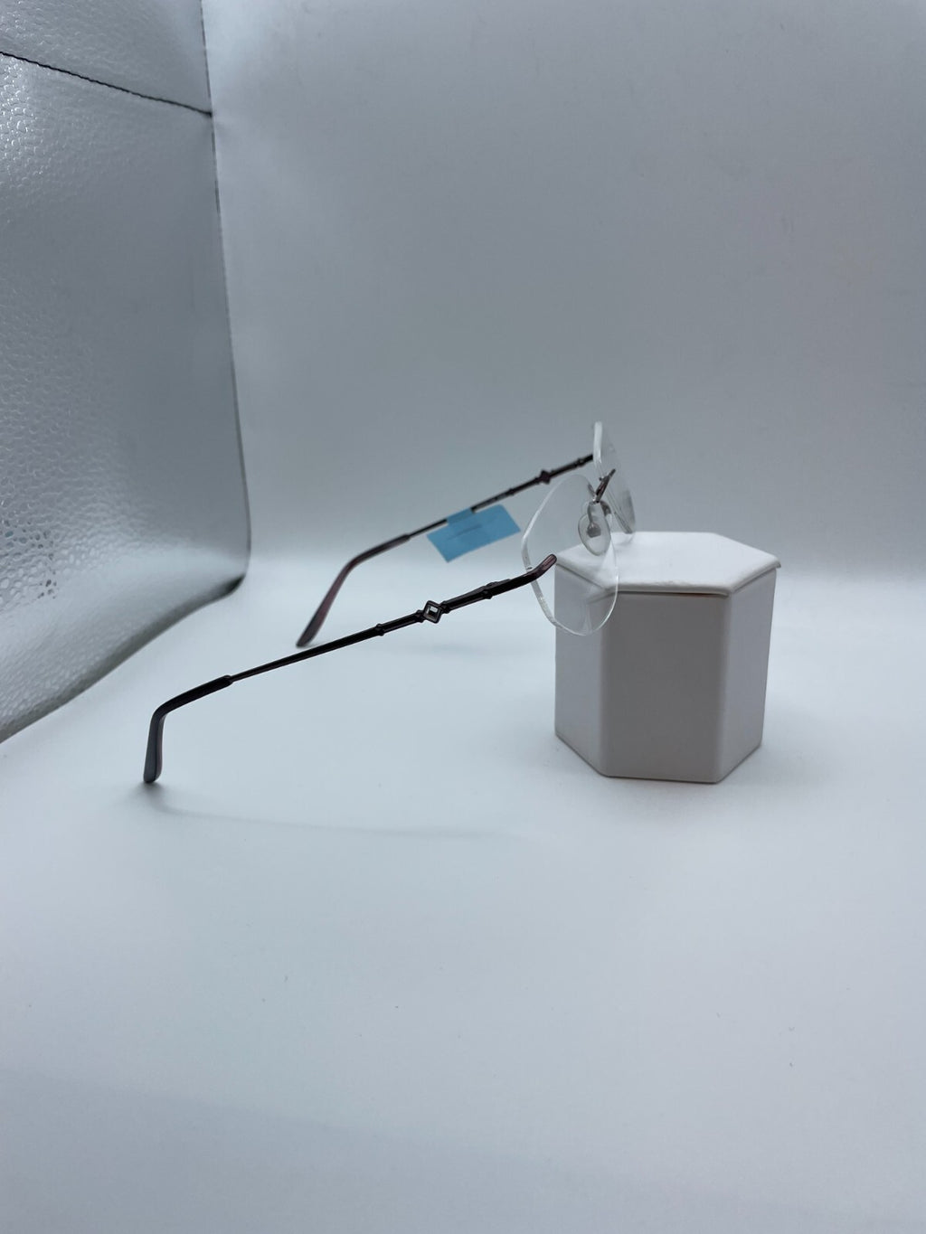 Boutique Totally Rimless Brand TR-164 Model 53 Eye D.Burgundy/Gold NEW