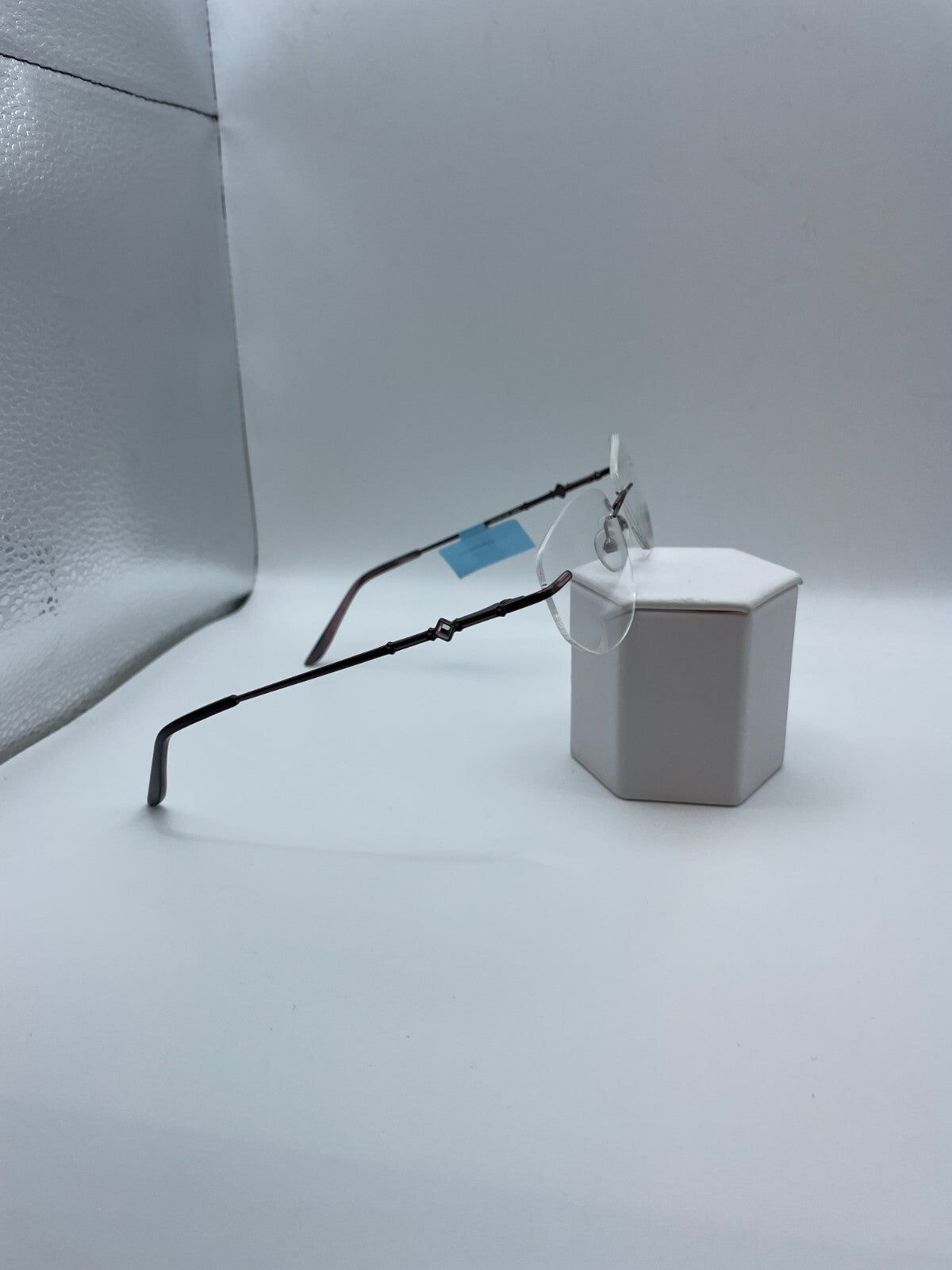 Boutique Totally Rimless Brand TR-164 Model 53 Eye D.Burgundy/Gold NEW