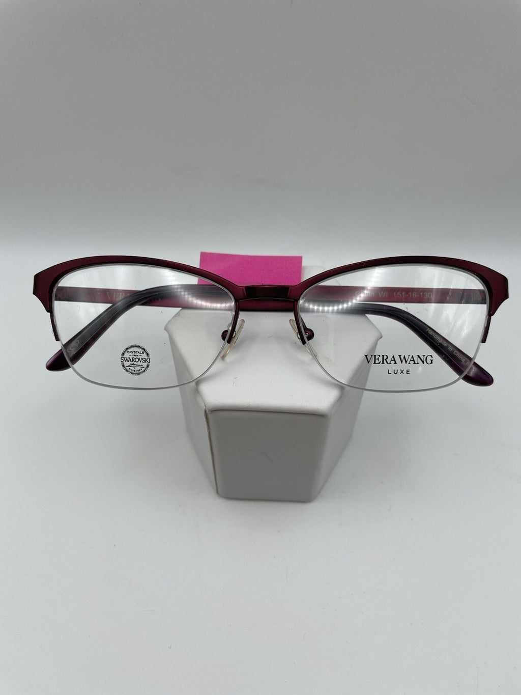 VERA WANG Brand Catlin Model 51 Eye Red NEW