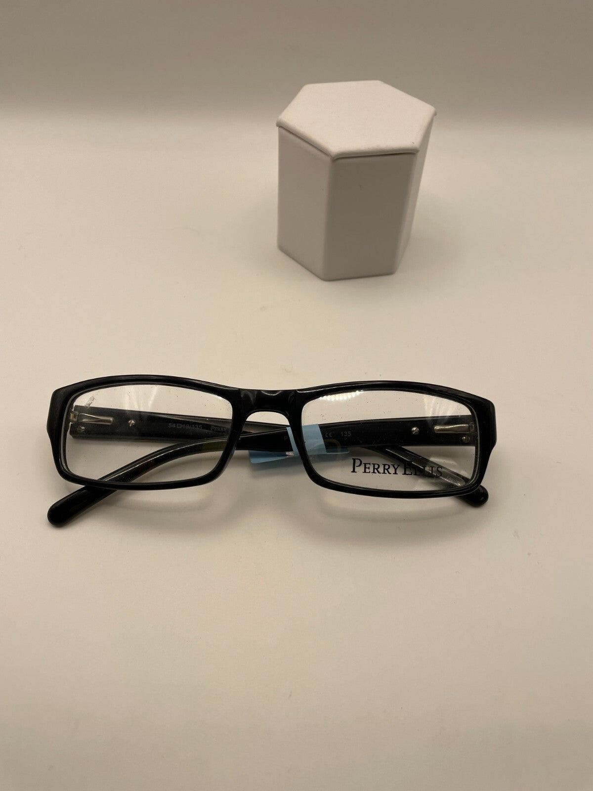 Perry Ellis Brand PE 292A-2 Model 54 Eye Black NEW
