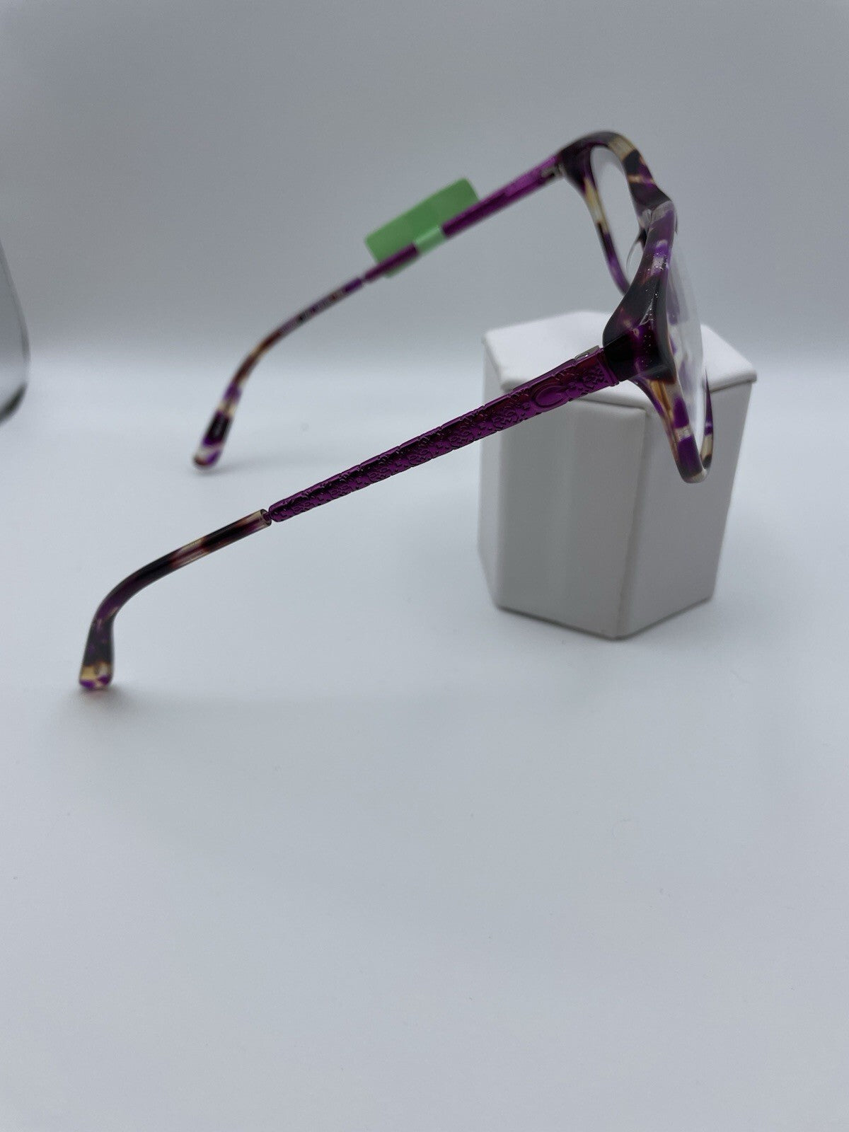 Guess Brand GU2500 Model 53 Eye Tortoise NEW