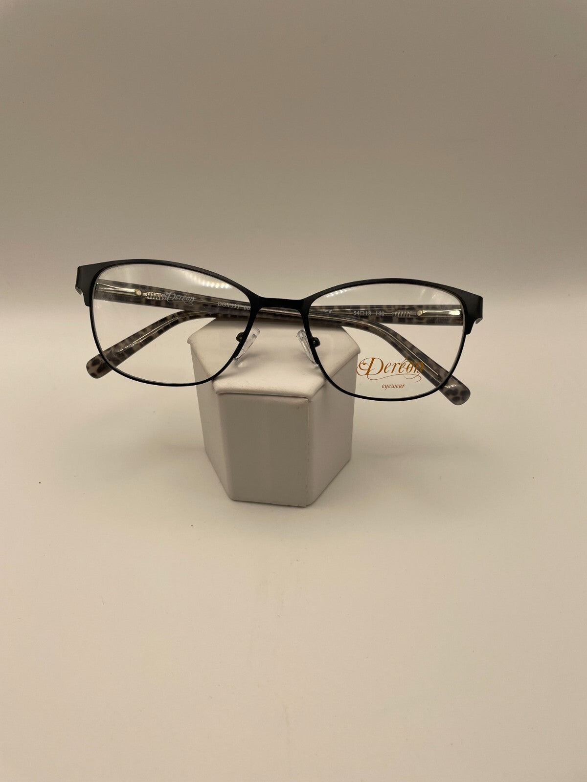 Dereon Brand DOV533 Model 54 Eye Black NEW