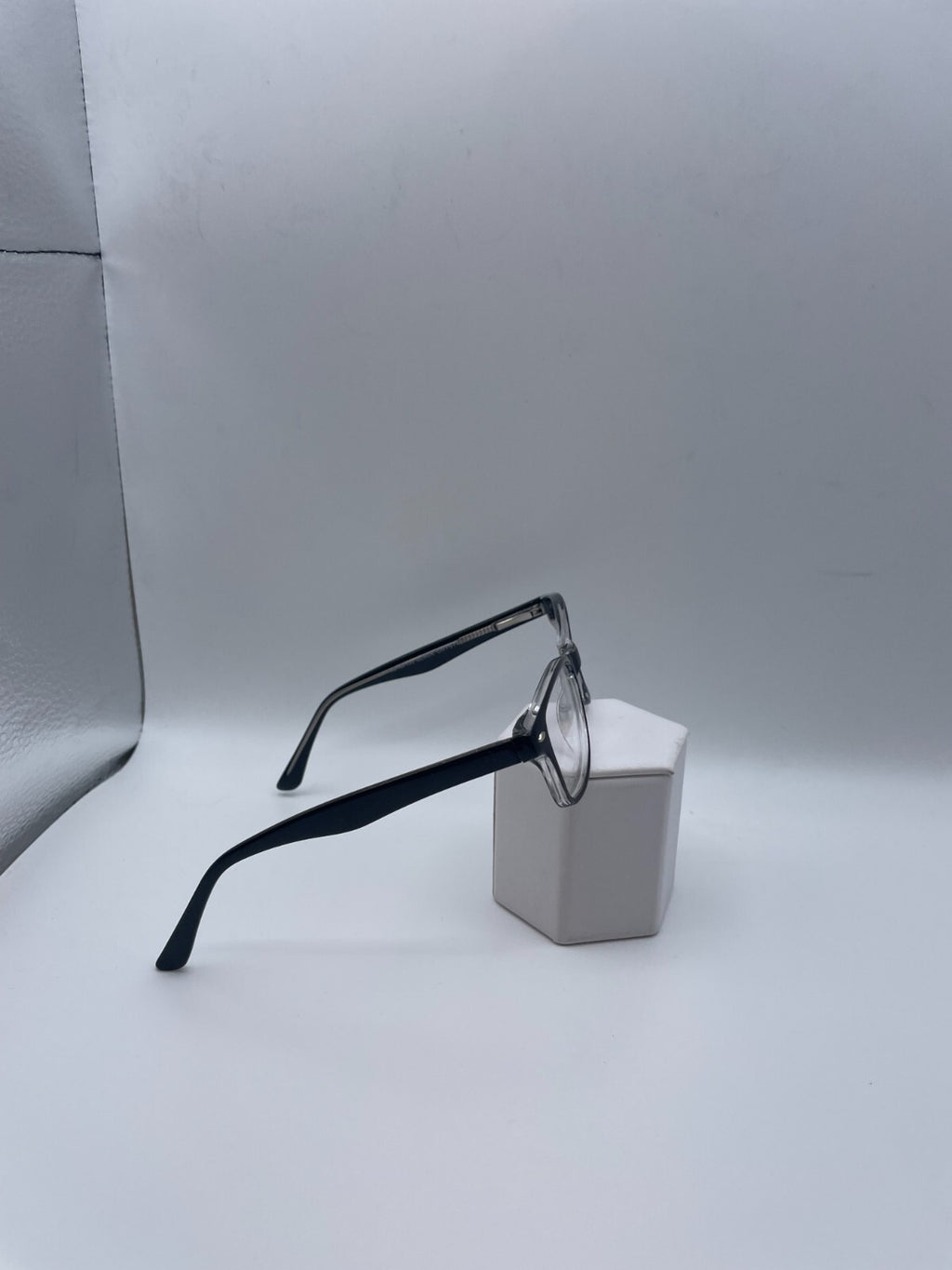 Enhance Brand 3926 Model 45 Eye Blk/Crystal NEW