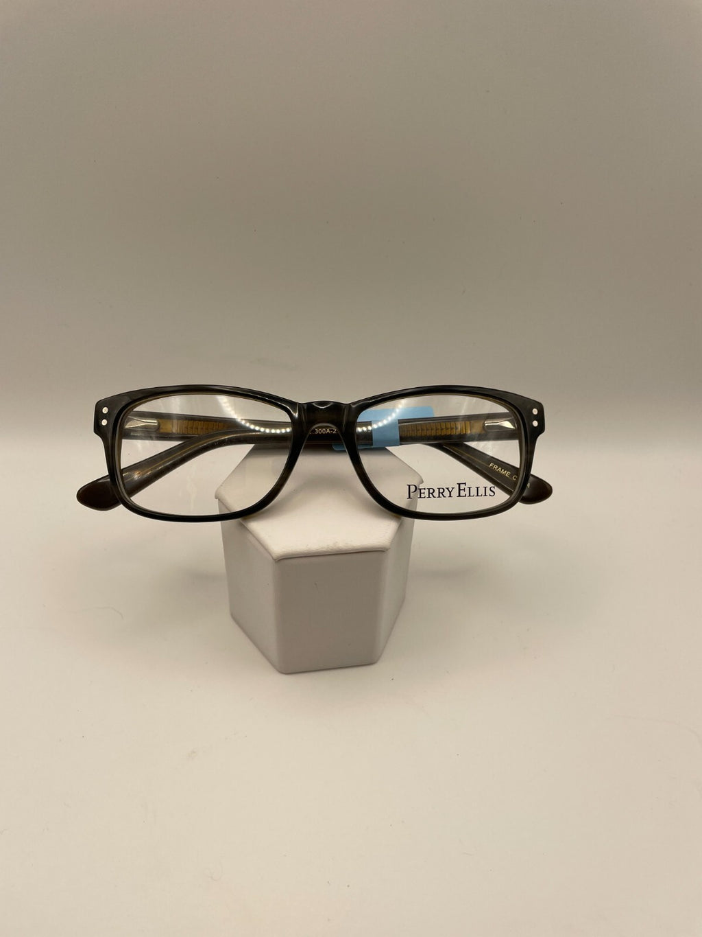 Perry Ellis Brand PE 300A-2 Model 52 Eye Brown NEW