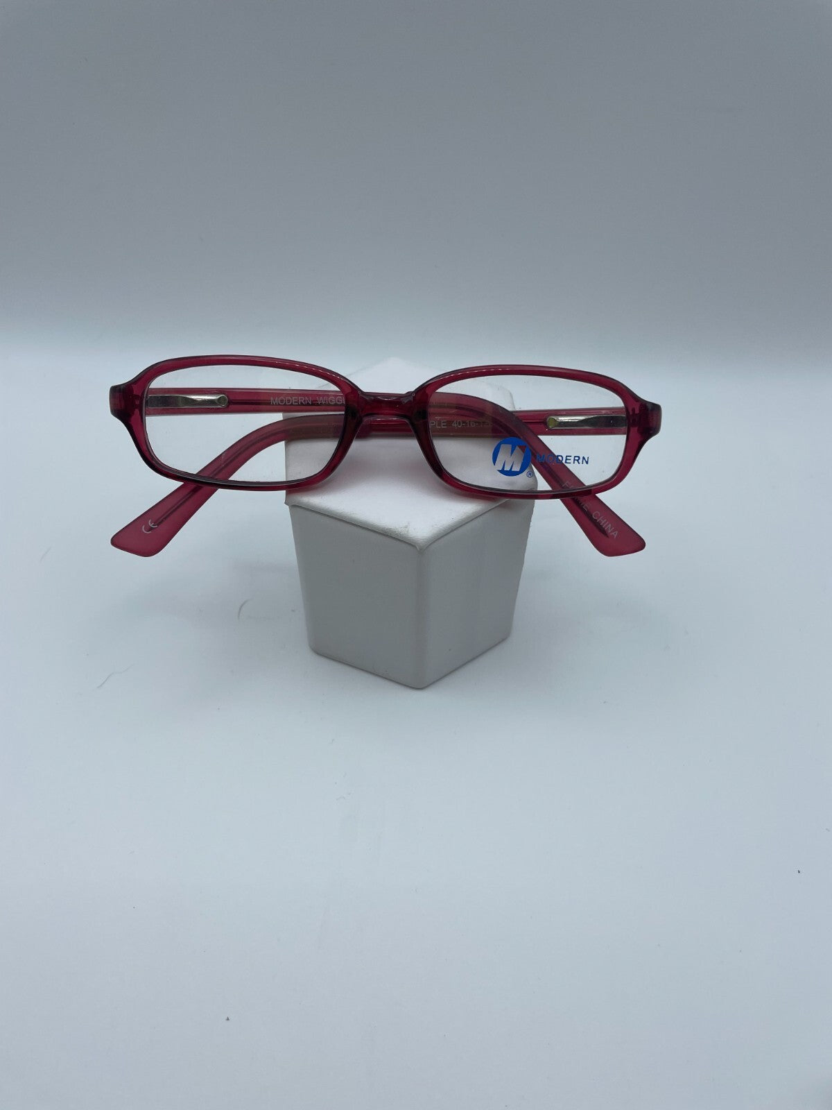 Modern Optical Brand Wiggle Model 40 Eye Purple NEW