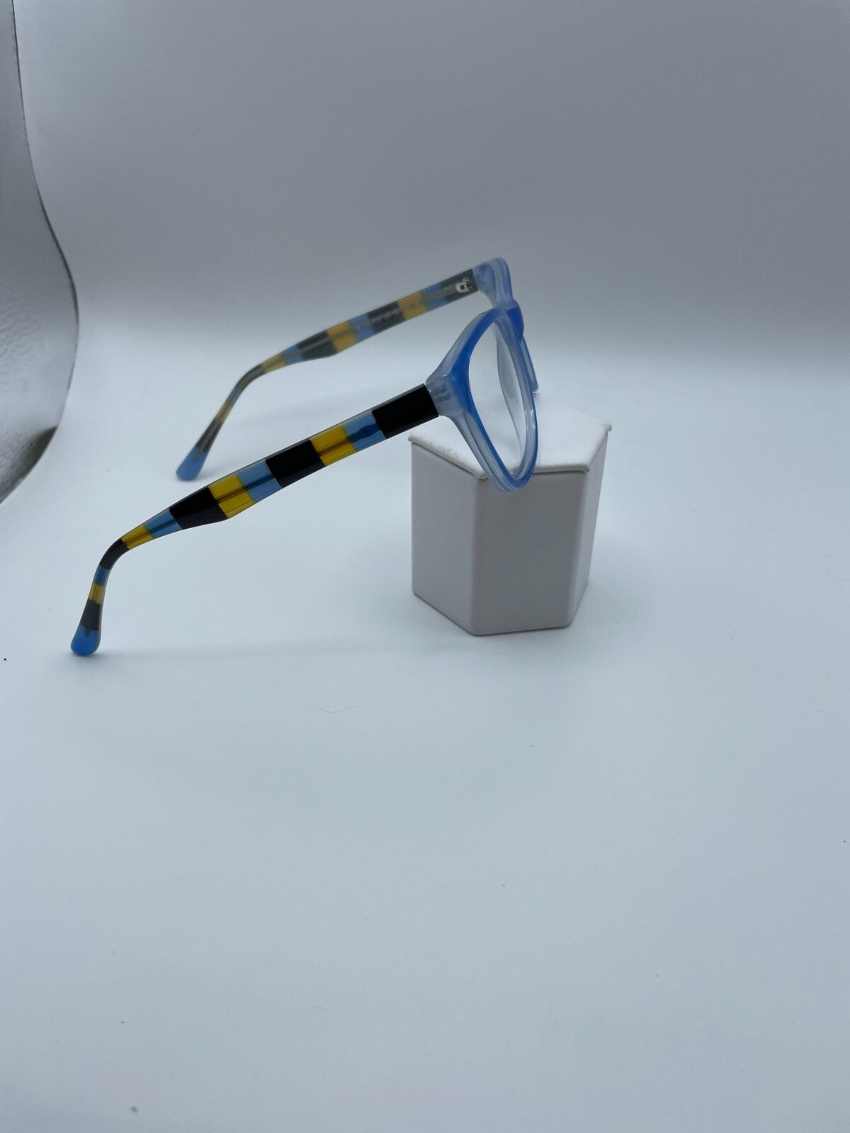 Modern Optical Brand Connect Model 56 Eye Blue/Ice NEW