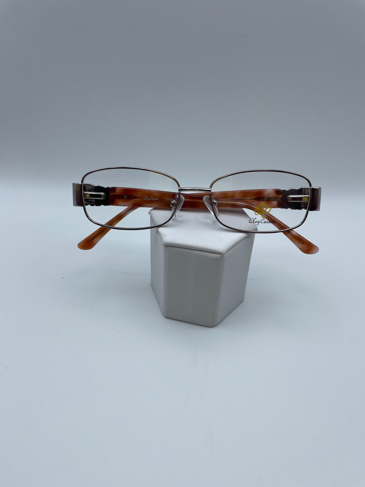 Oleg Cassini Brand OCO360 Model 53 Eye Shiny Blush NEW