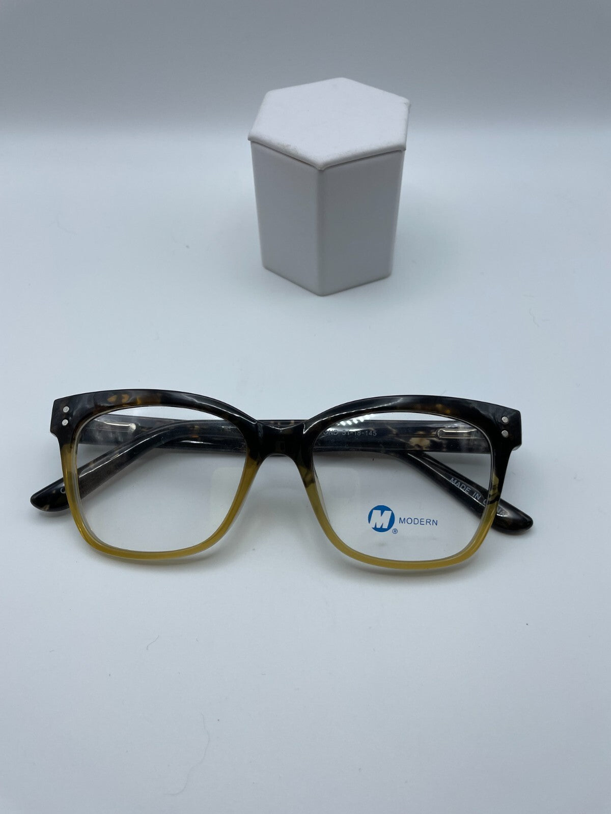 Modern Optical Brand Reaction Model 51 Eye Tortoise Blond NEW