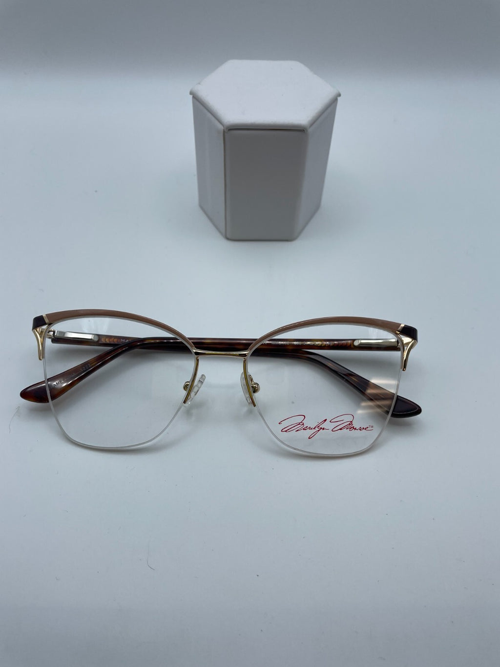 Marilyn Monroe Brand MMO192 Model 54 Eye Nude NEW