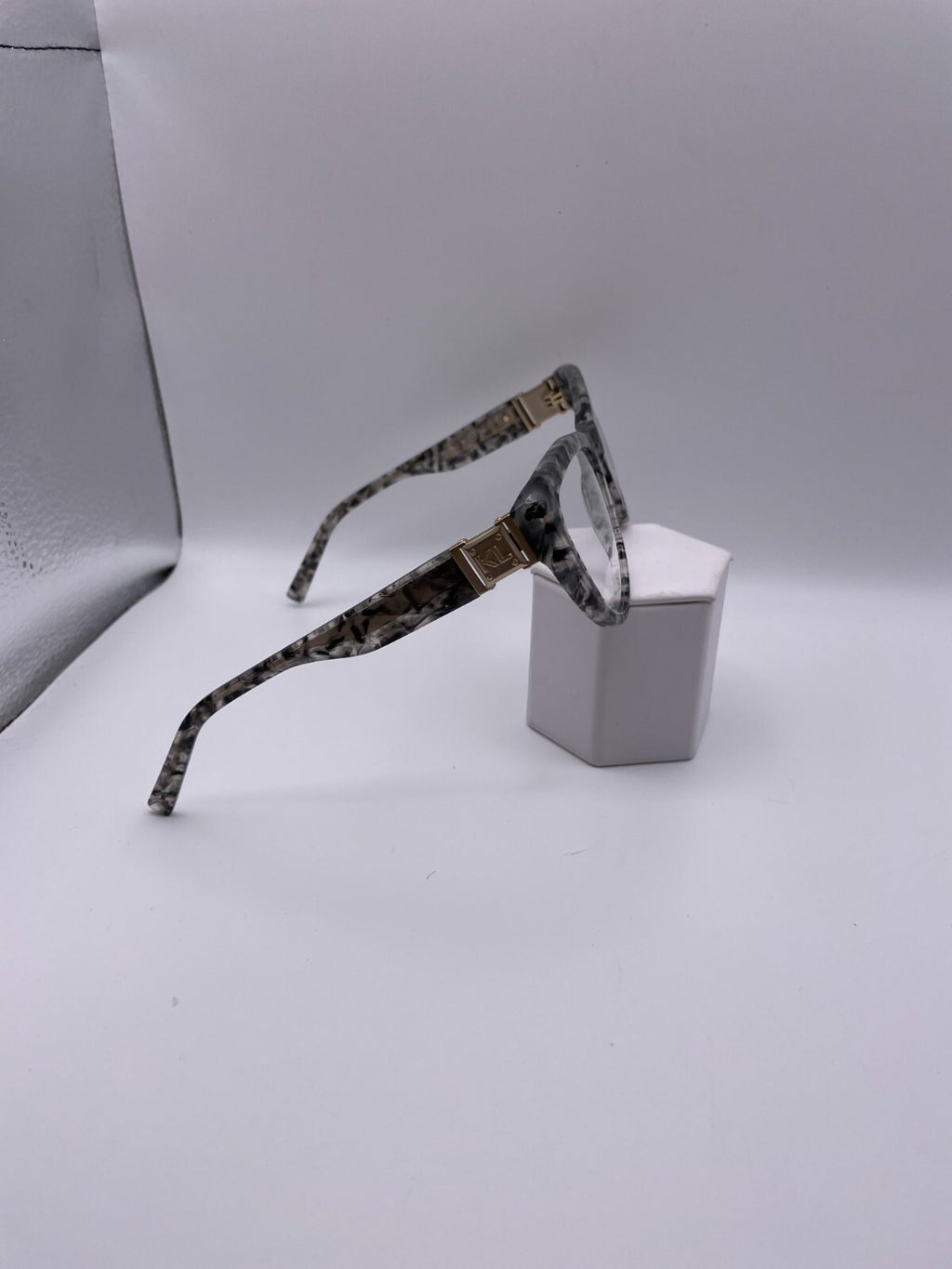 Karl Lagerfeld KL6133 Model 54 Eye Havana NEW