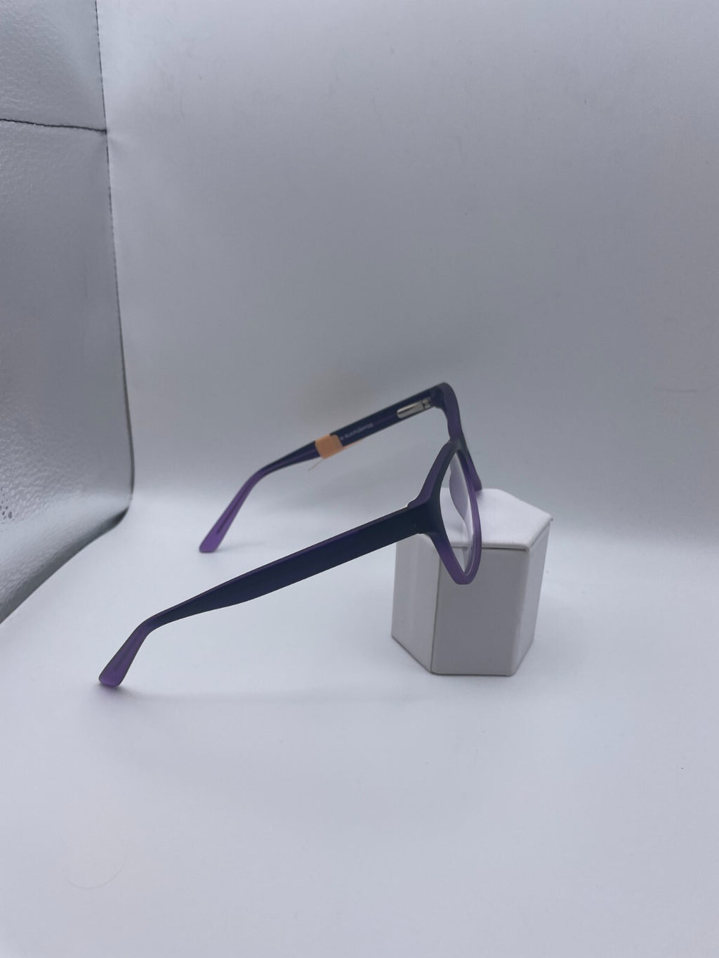 Enhance Brand 4098 Model 54 Eye M Blk/Purple Fade NEW