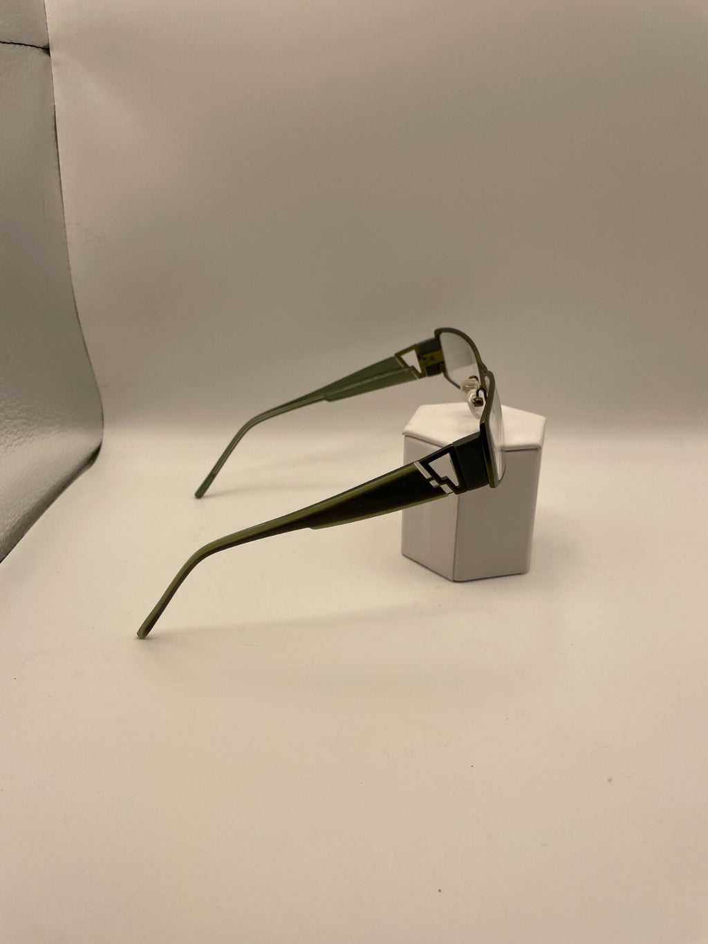 GANT Brand GW Simone Model 54 Eye Sage Green NEW