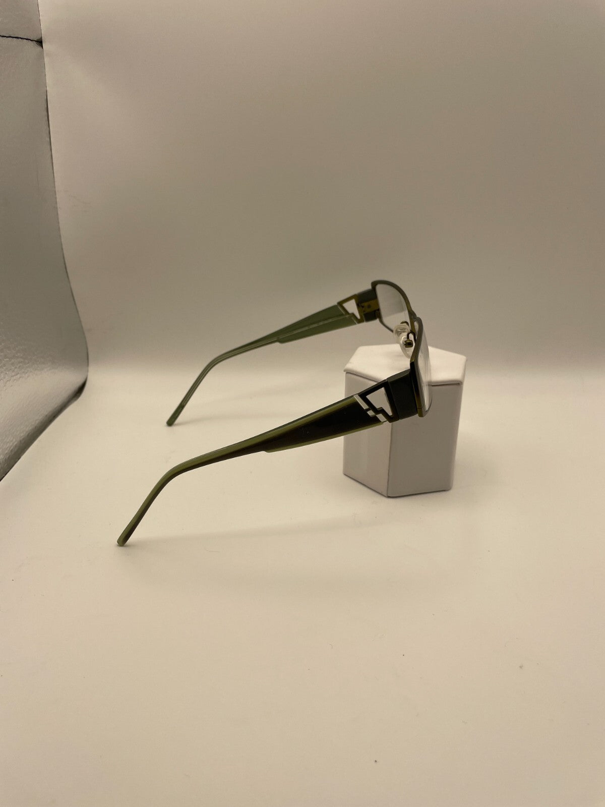 GANT Brand GW Simone Model 54 Eye Sage Green NEW