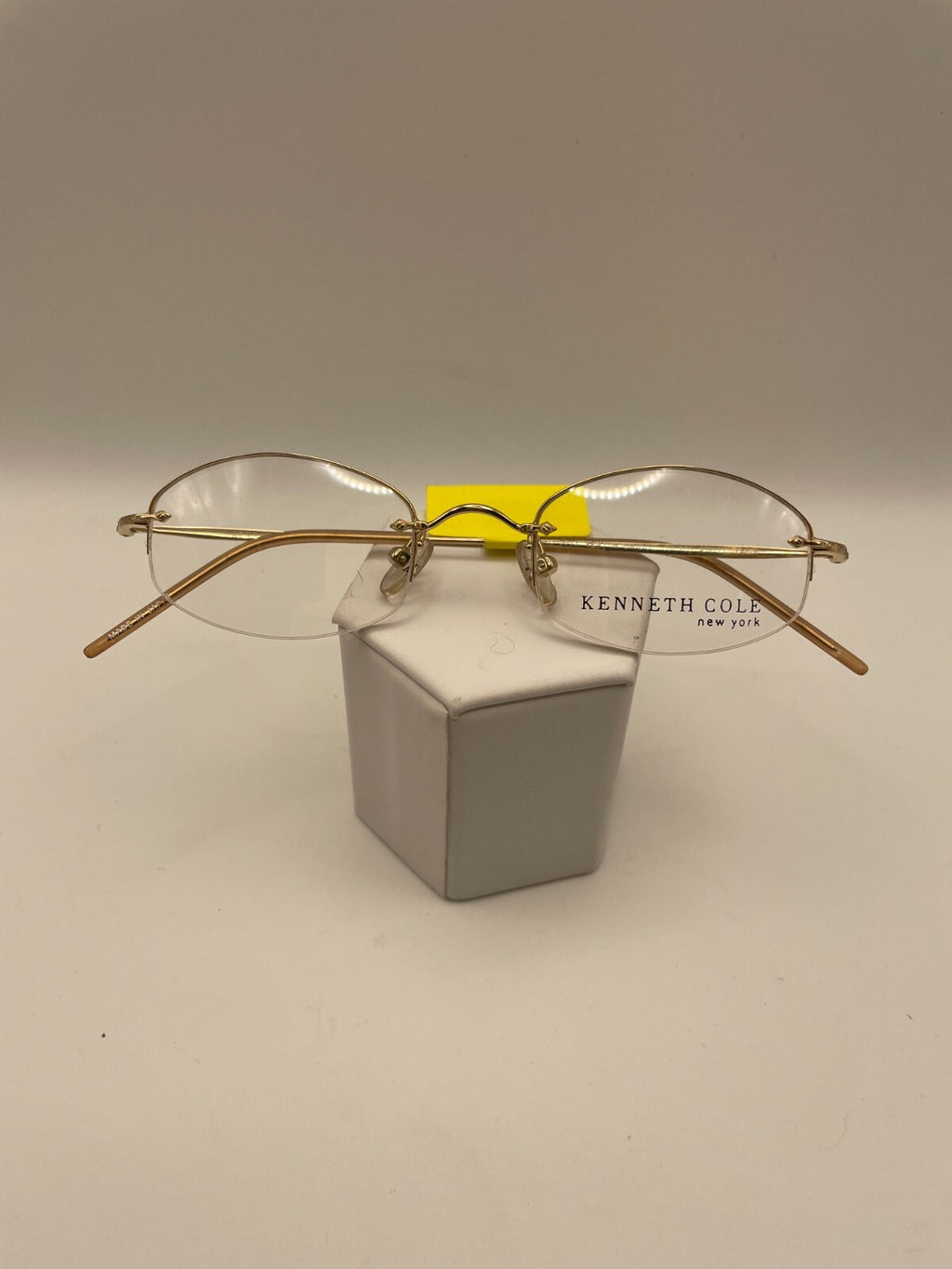 Kenneth Cole Brand KC0532 Model 47 Eye Gold NEW
