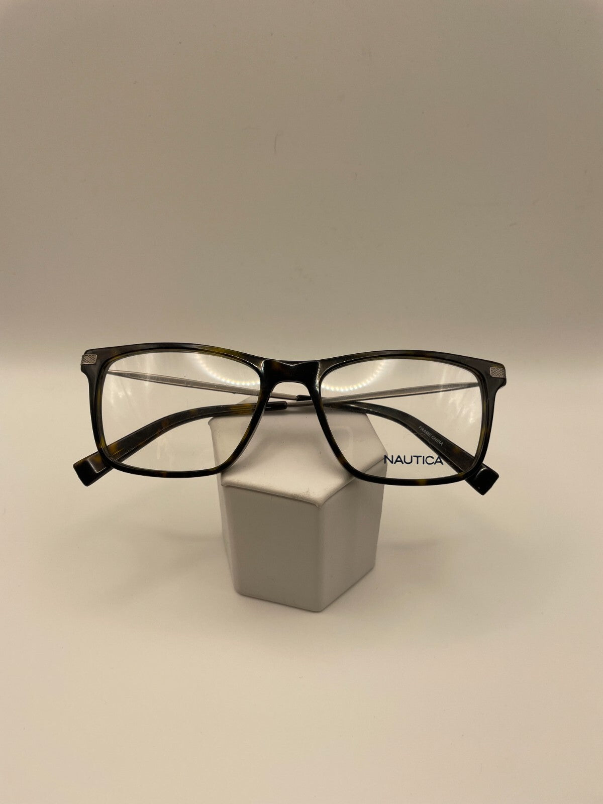 Nautica Brand N8134 Model 54 Eye Tortoise NEW