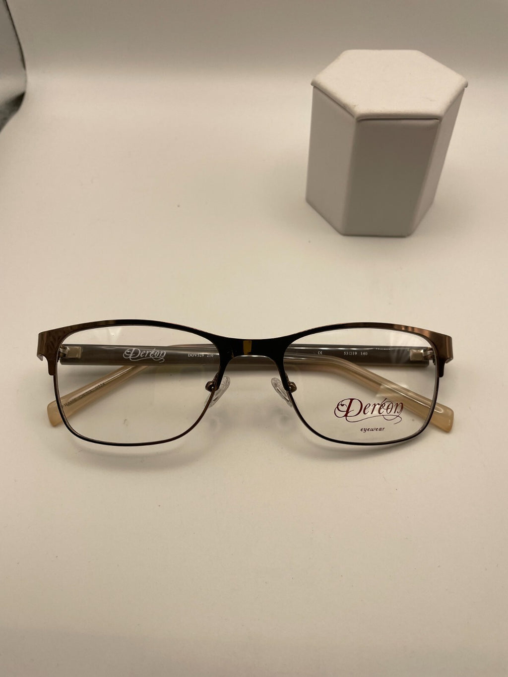 Dereon Brand DOV529 Model 53 Eye Brown NEW