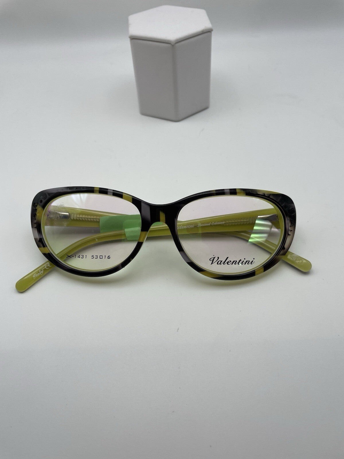Valentini Brand X-1431 Model 53 Eye Yellow/Black NEW